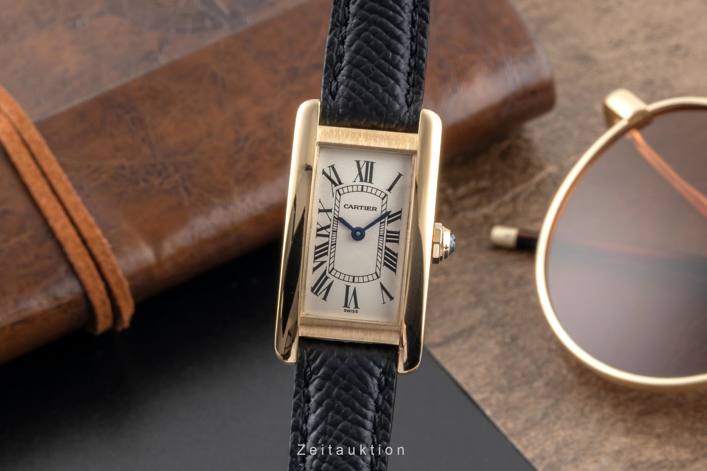Cartier Tank Américaine 18K (0,750) Gelbgold Damenuhr Gold Ref. W26015K2 1710 [2506818]
