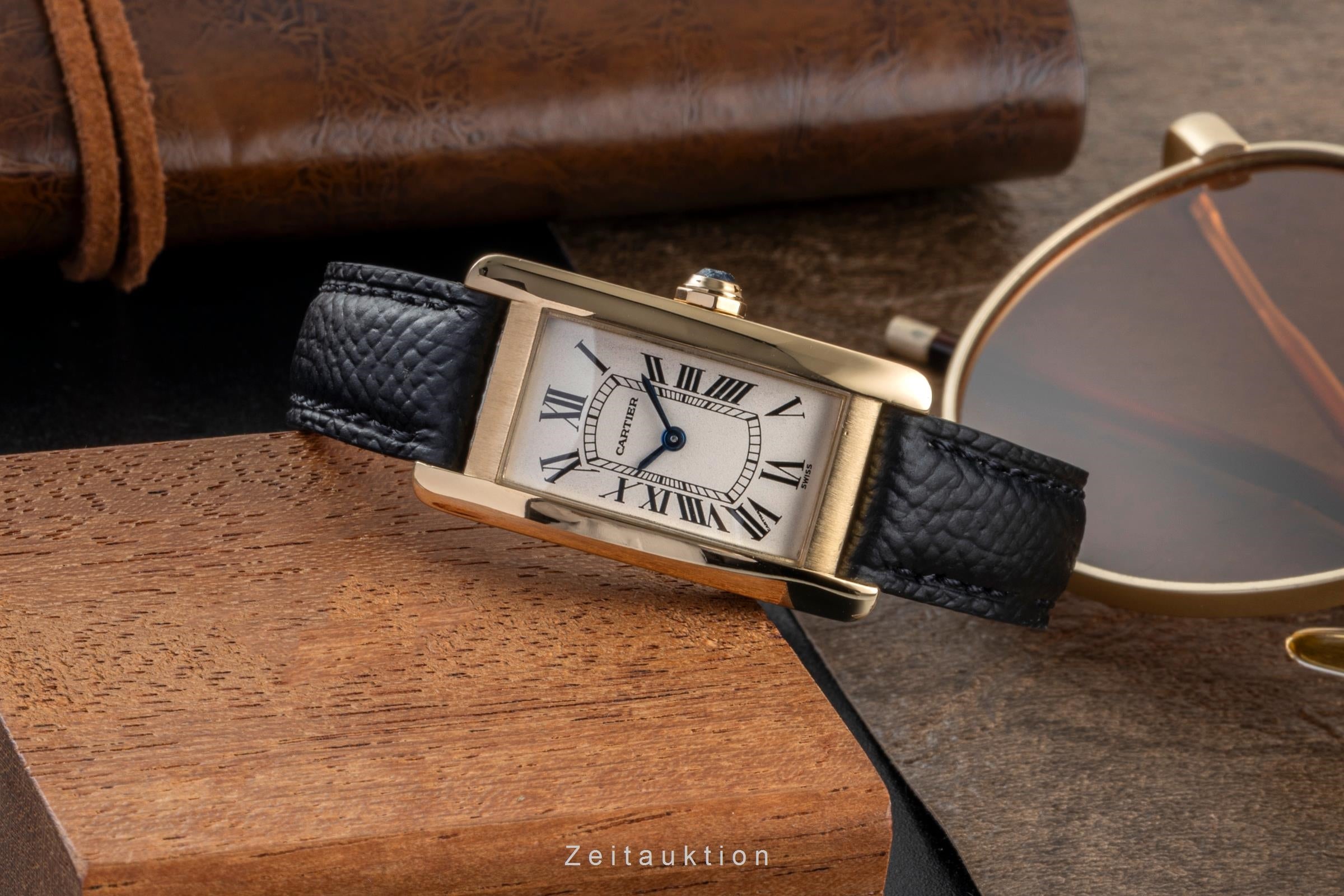 Cartier Tank Américaine 18K (0,750) Gelbgold Damenuhr Gold Ref. W26015K2 1710 [2506818]