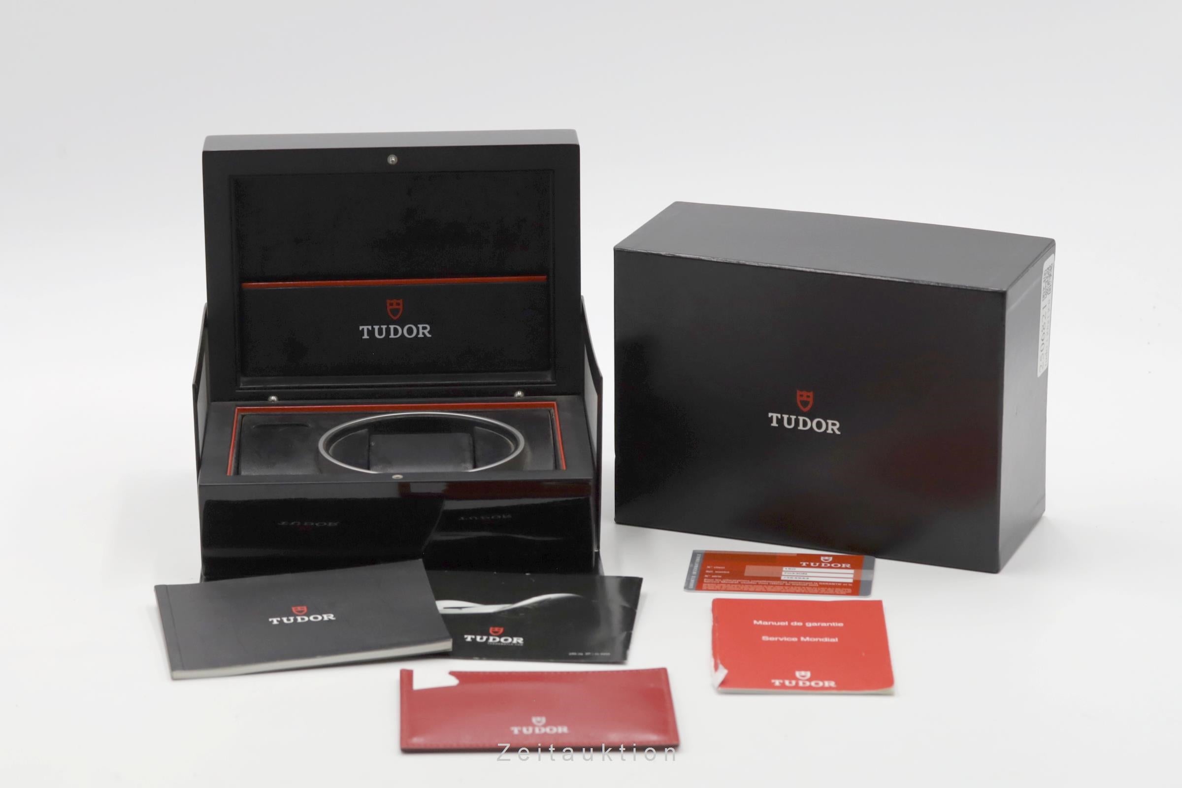 TUDOR 箱 Tudor Heritage Chronograph steel automatic Ref. 70330N | 2506821