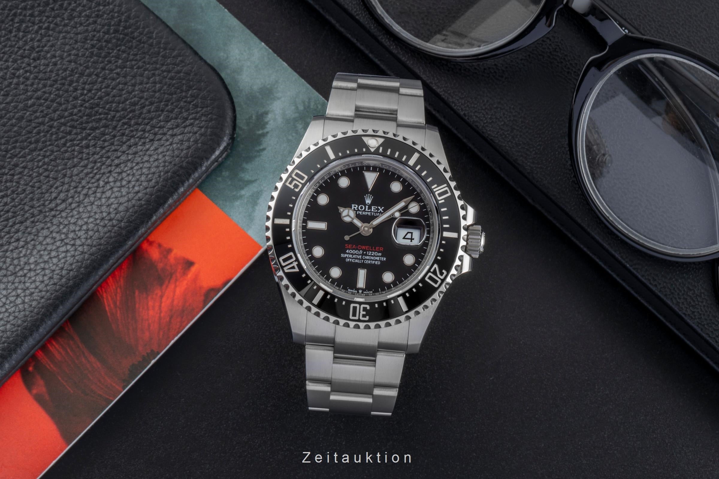 Rolex Sea-Dweller "Single Red" Stahl Herrenuhr Ref. 126600 Box & Papiere 2019 [2506834]