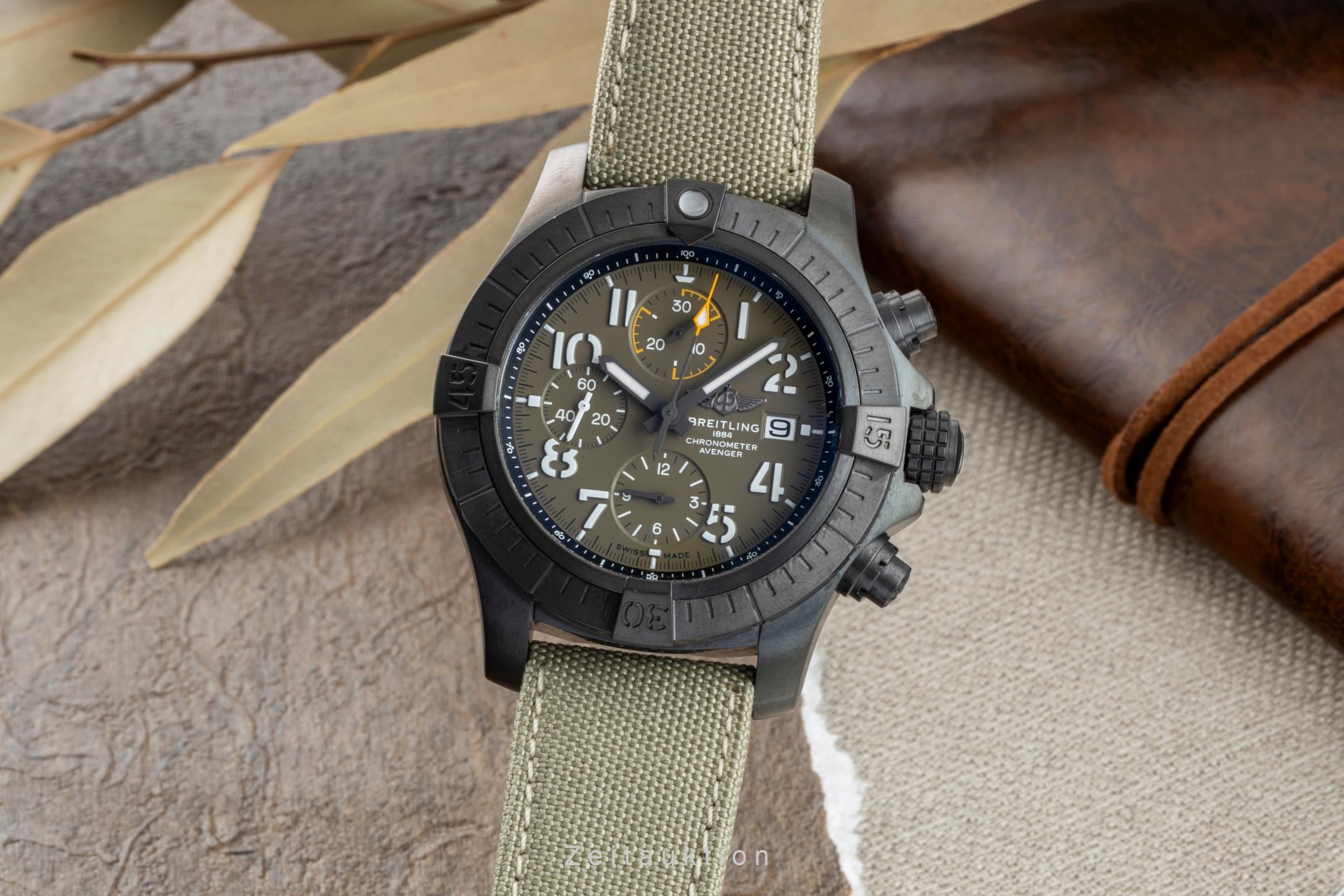 Breitling Avenger Night Mission Chronograph Titan Ref V13317101L1X1 NP: 6550,- € [2506856]