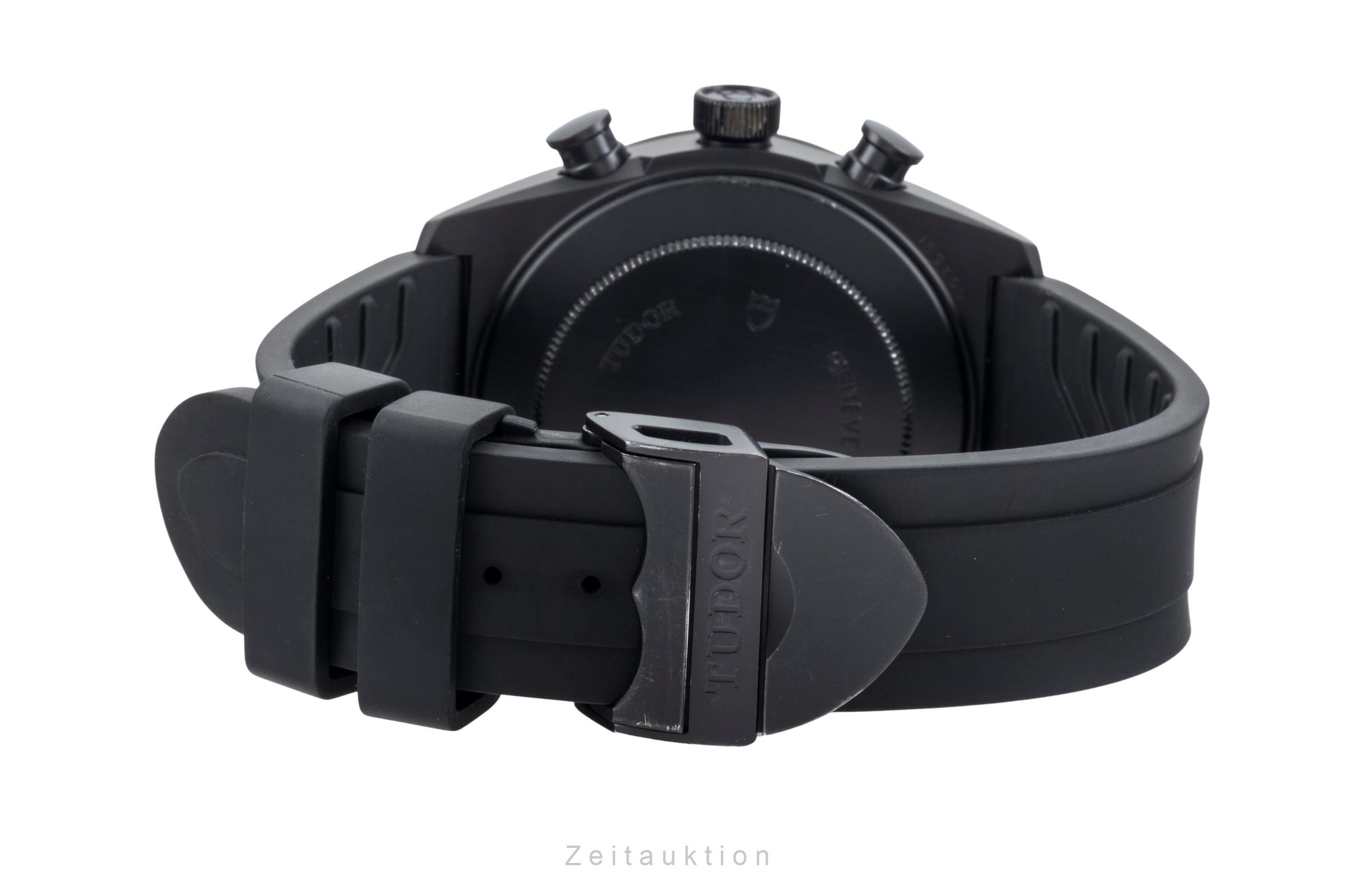 Tudor Black Shield chronograph ceramic / steel automatic men's watch 42000CR  [2506910]