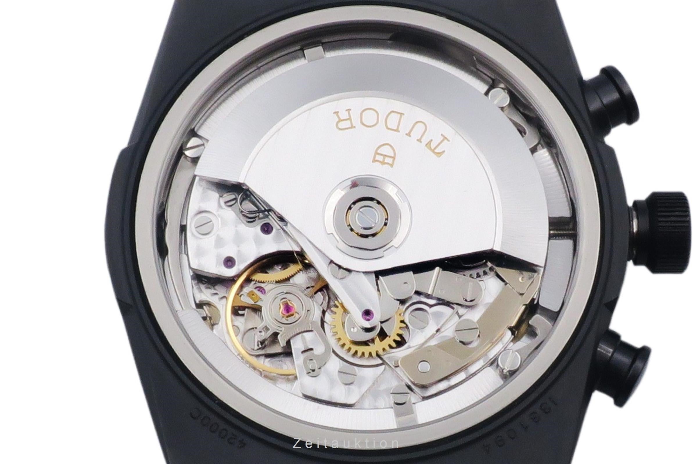 Tudor Black Shield chronograph ceramic / steel automatic men's watch 42000CR  [2506910]