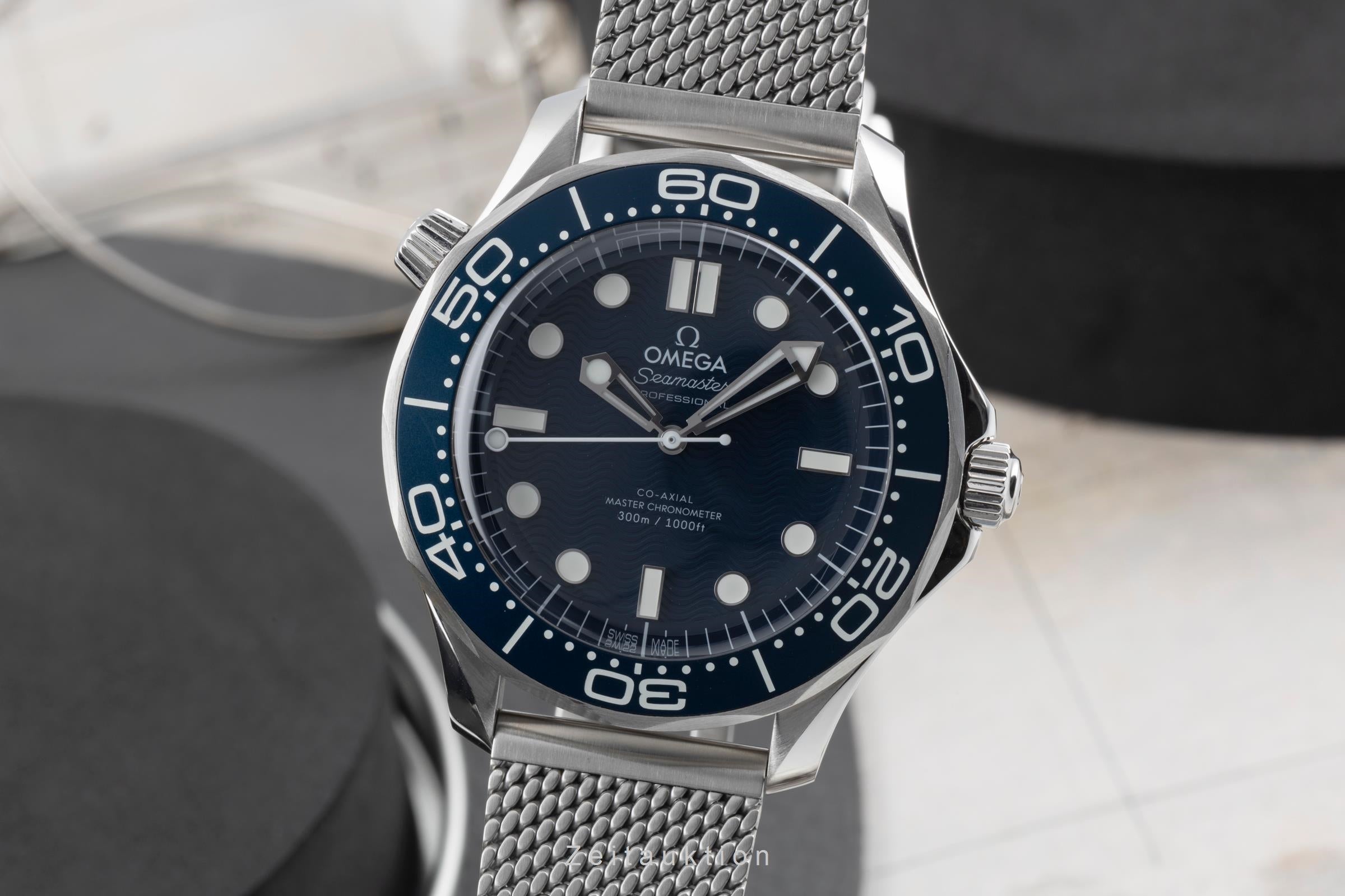 Omega Seamaster Diver 300M James Bond 60TH Anniversary Ref. 210.30.42.20.03.002  [2506923]