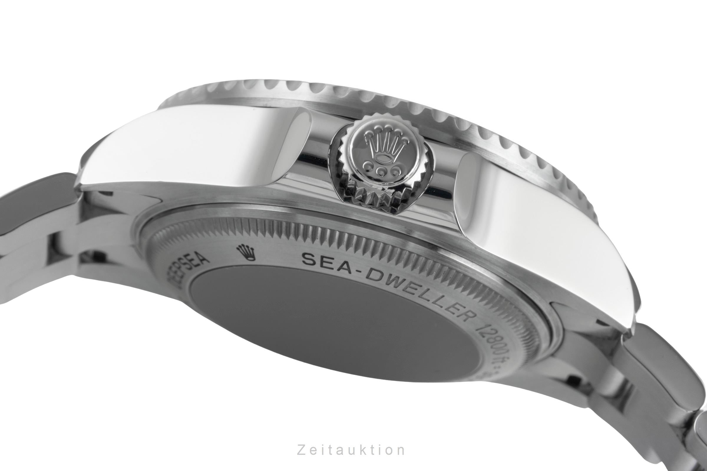 Rolex Sea-Dweller steel automatic men's watch 116660  [2506953]