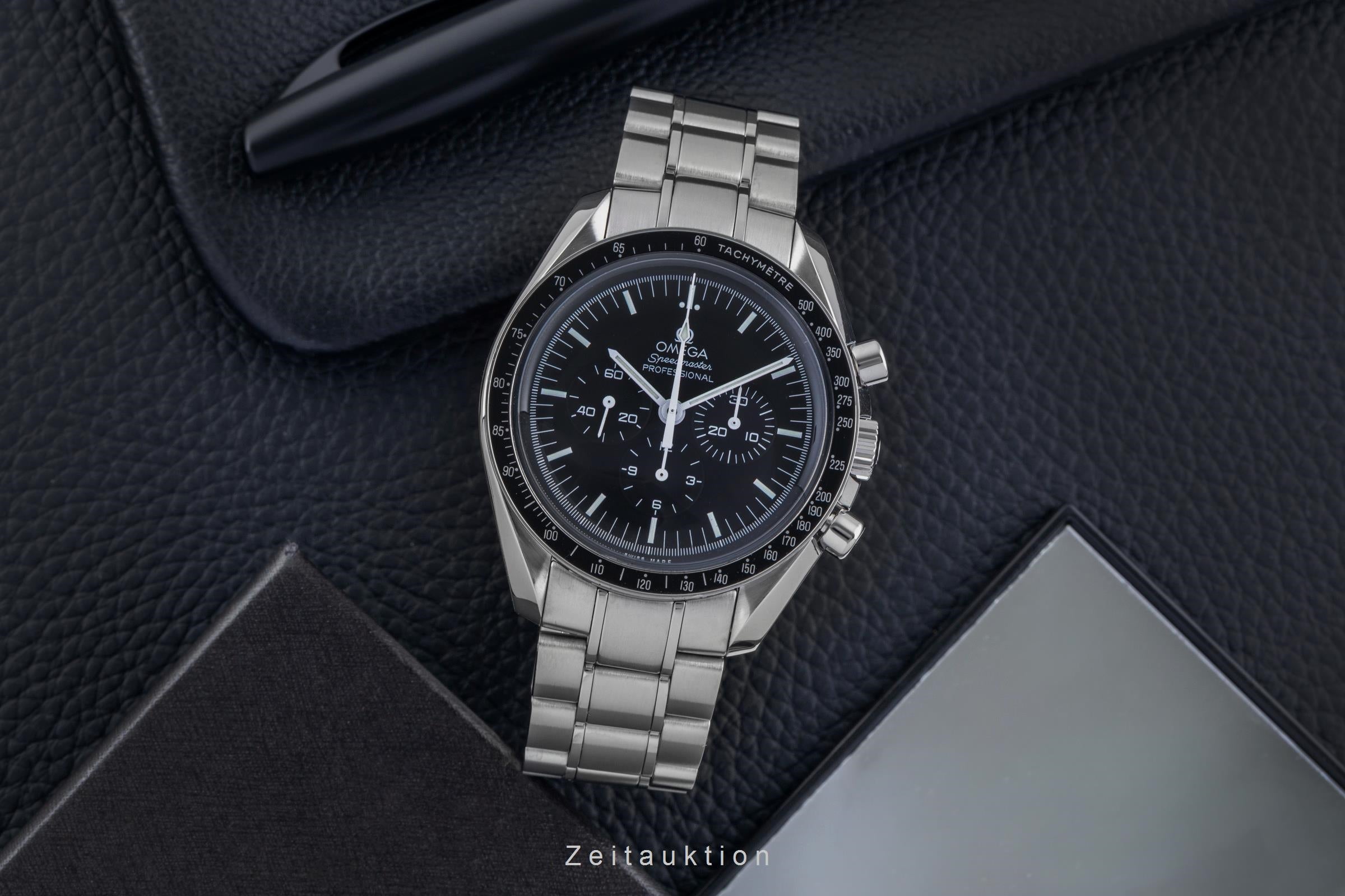Omega Speedmaster Moonwatch chronographe acier à remontage manuel montre pour hommes 311.30.42.30.01.005 LP: 7600EUR  [2507028]