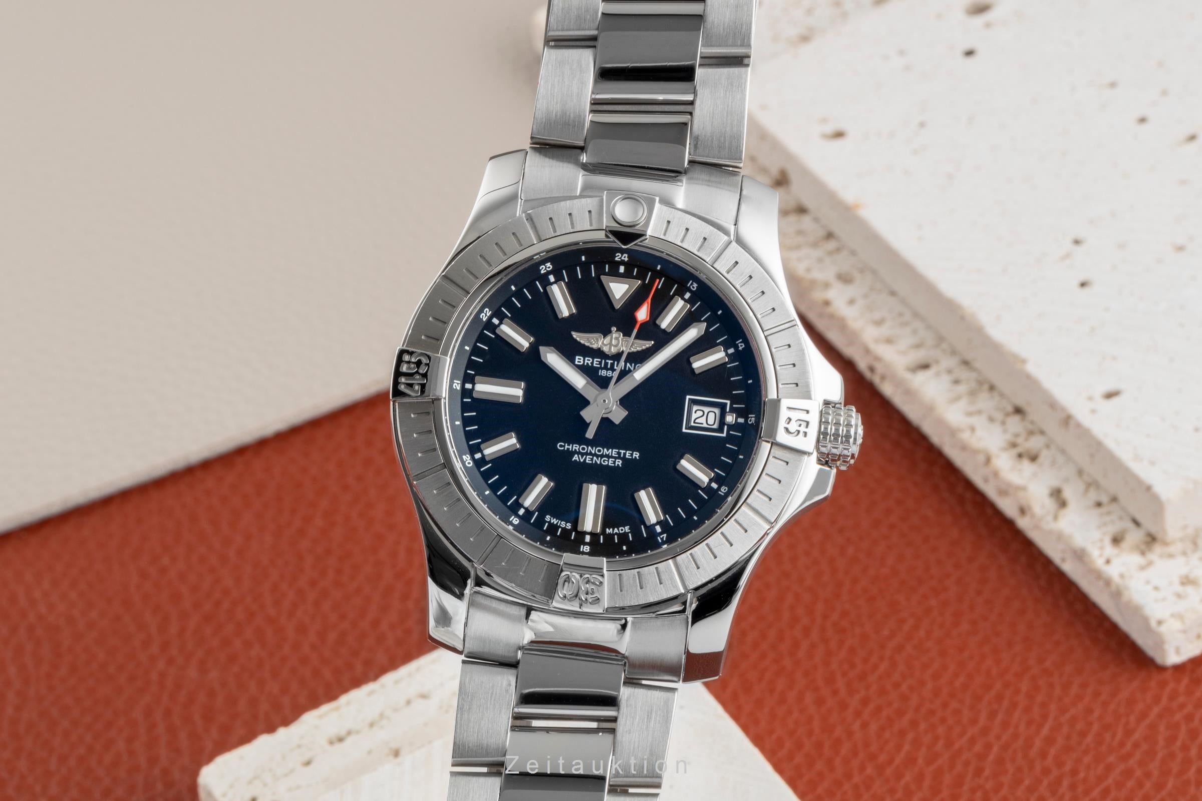 Breitling Avenger Edelstahl Automatik Black Dial Herrenuhr Ref A17318101B1X1 B&P [2507050]