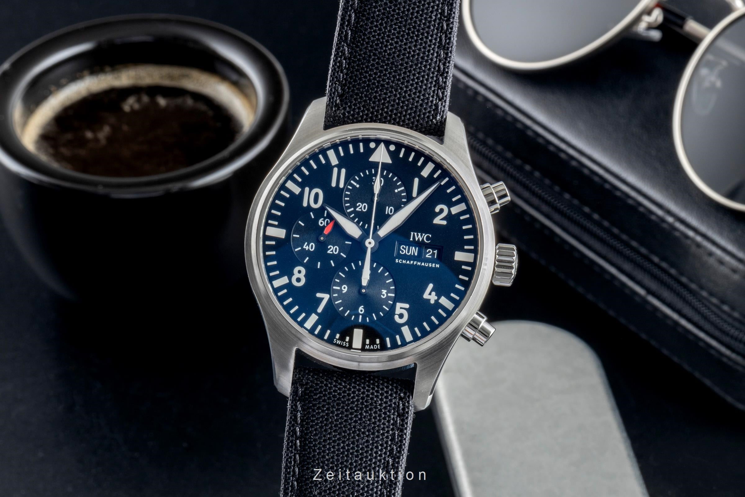 IWC Pilot´s Day-Date Chronograph Automatik Herrenuhr IW377709 B&P 2018 [2507053]