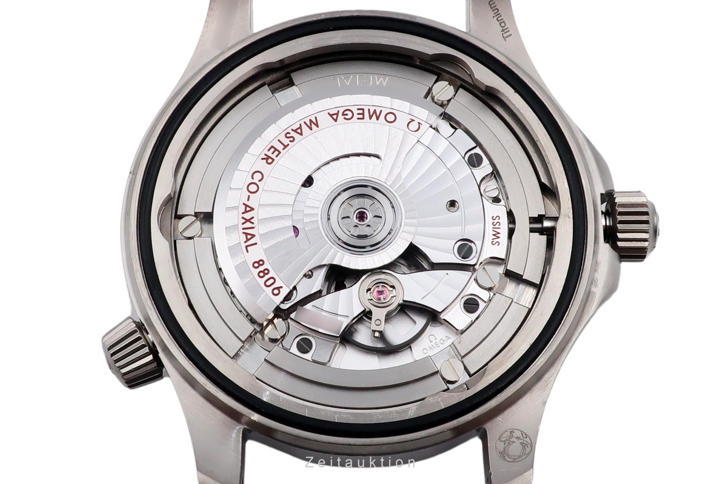 Omega Seamaster titanio automático reloj para caballeros 210.90.42.20.01.001 LP: 10900EUR  [2507055]