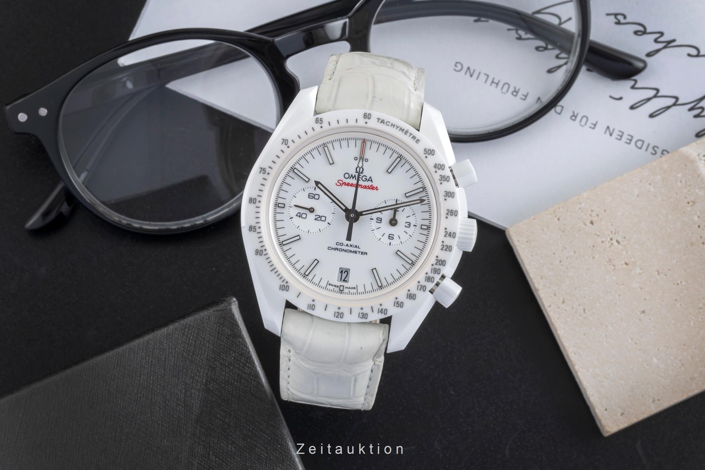 Omega Speedmaster Moonwatch White Side Of The Moon 311.93.44.51.04.002 B&P 2016 [2507130]