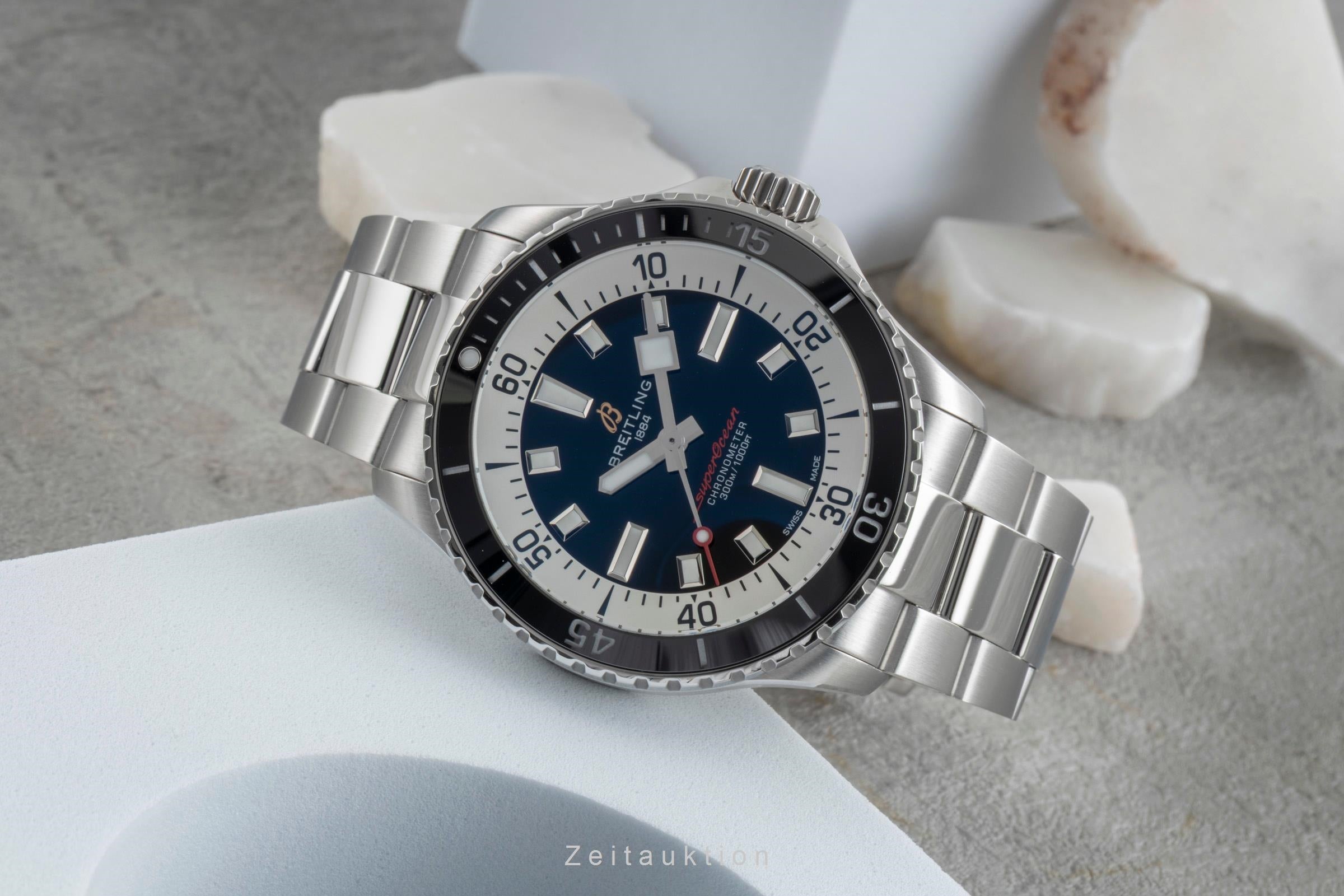 Breitling Superocean steel automatic Kal. B17 Ref. A17375211B1A1
