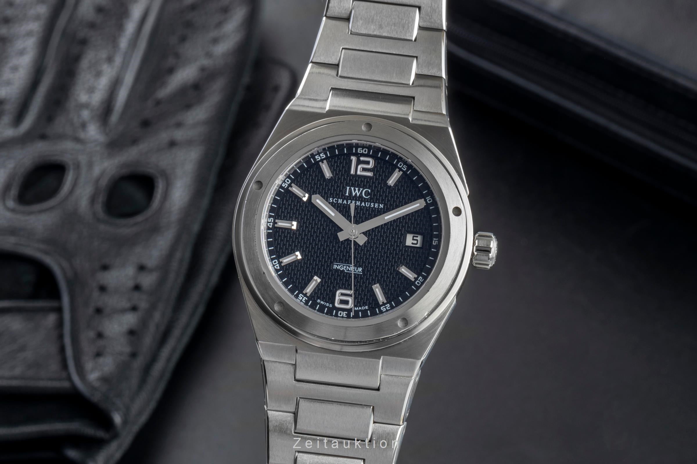 IWC Schaffhausen Ingenieur Automatik Datum Edelstahl Ref. IW322701 VP: 12900,- € [2507214]