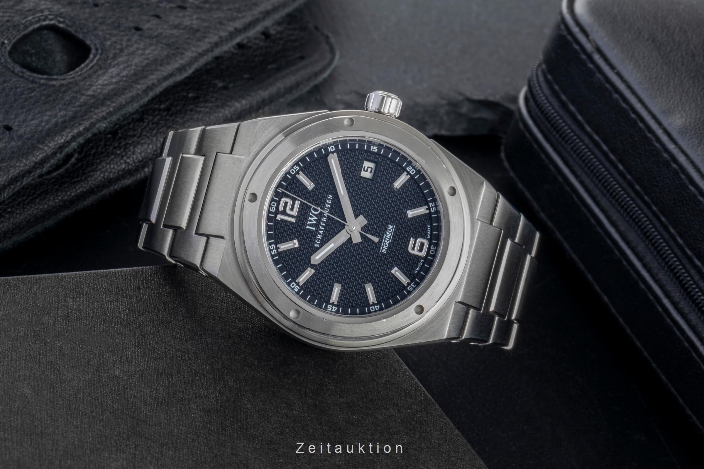 IWC Schaffhausen Ingenieur Automatik Datum Edelstahl Ref. IW322701 VP: 12900,- € [2507214]