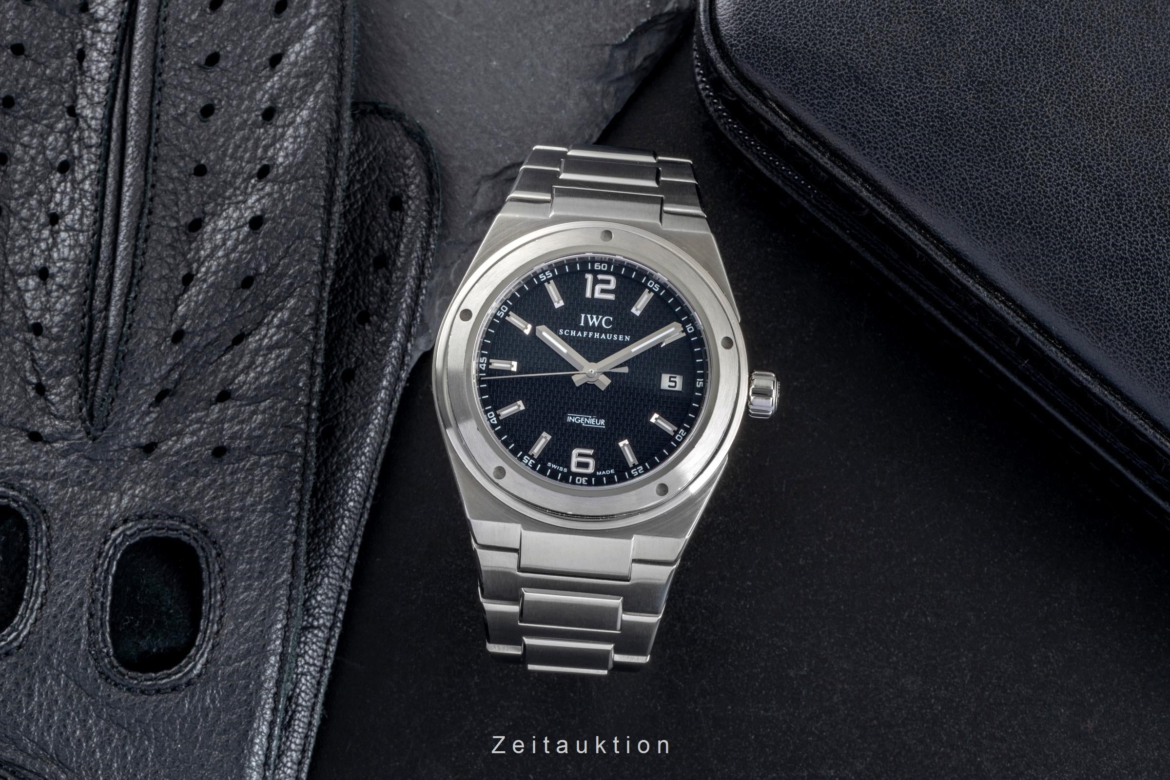 IWC Schaffhausen Ingenieur Automatik Datum Edelstahl Ref. IW322701 VP: 12900,- € [2507214]