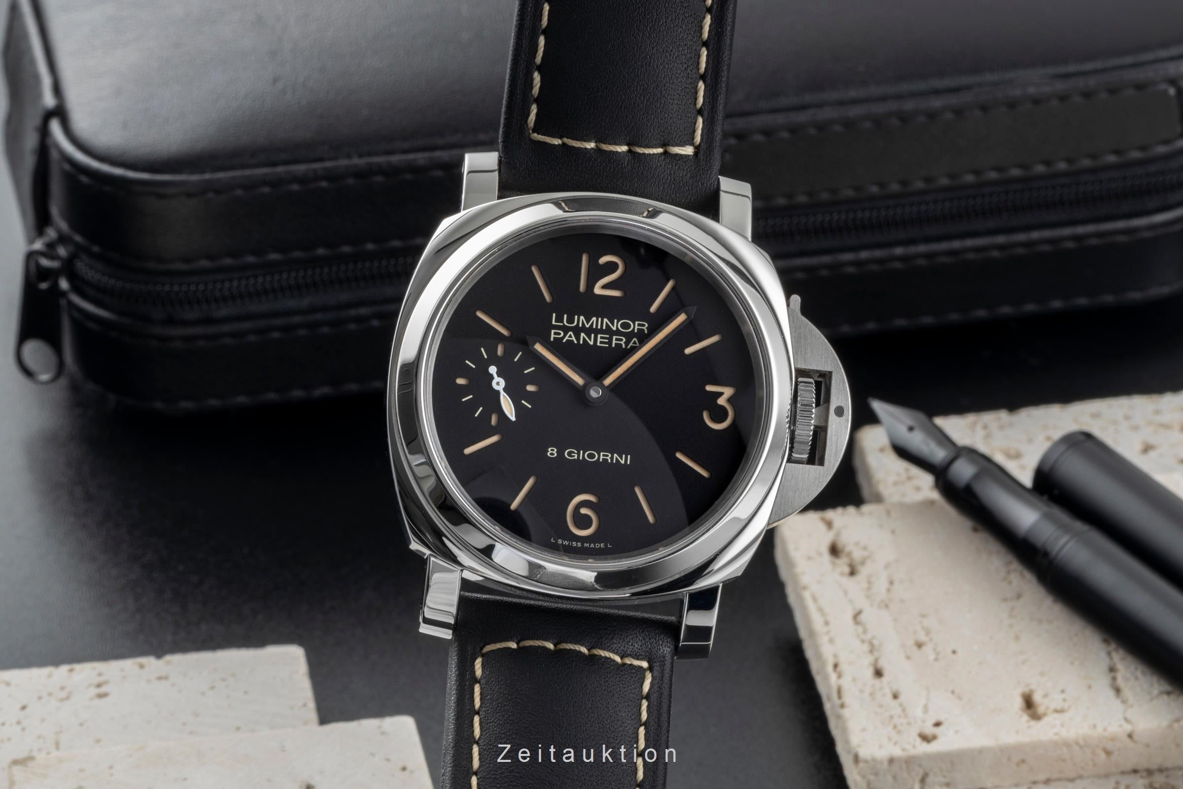 Panerai Luminor Base 8 Days Stahl Handaufzug Herrenuhr Ref. PAM00915 B&P 2023 [2507253]