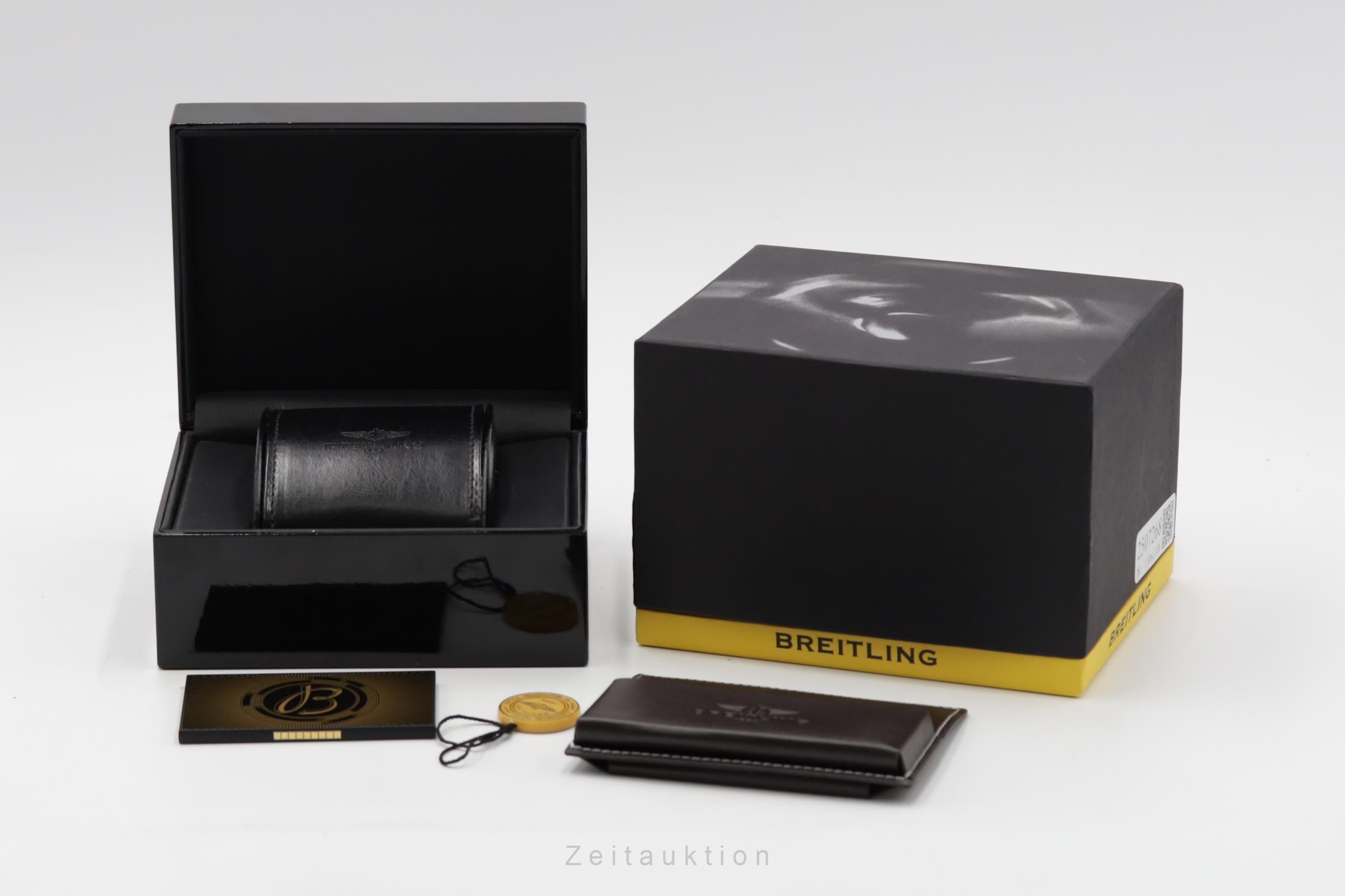 Breitling Avenger Skyland chronograph steel automatic men's watch A1338012/B995  [2507268]