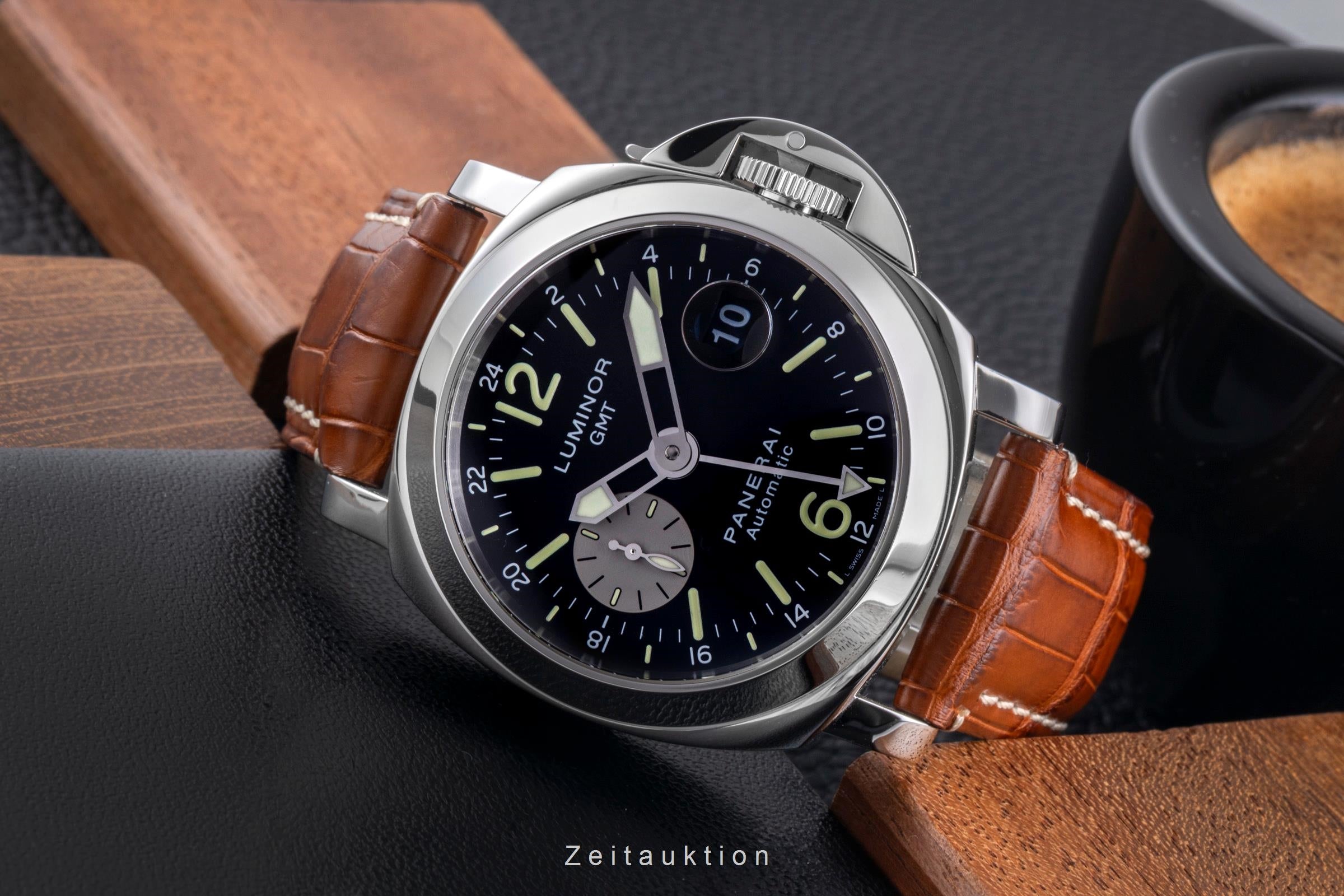 Panerai Luminor GMT steel automatic men's watch PAM00088  [2507289]