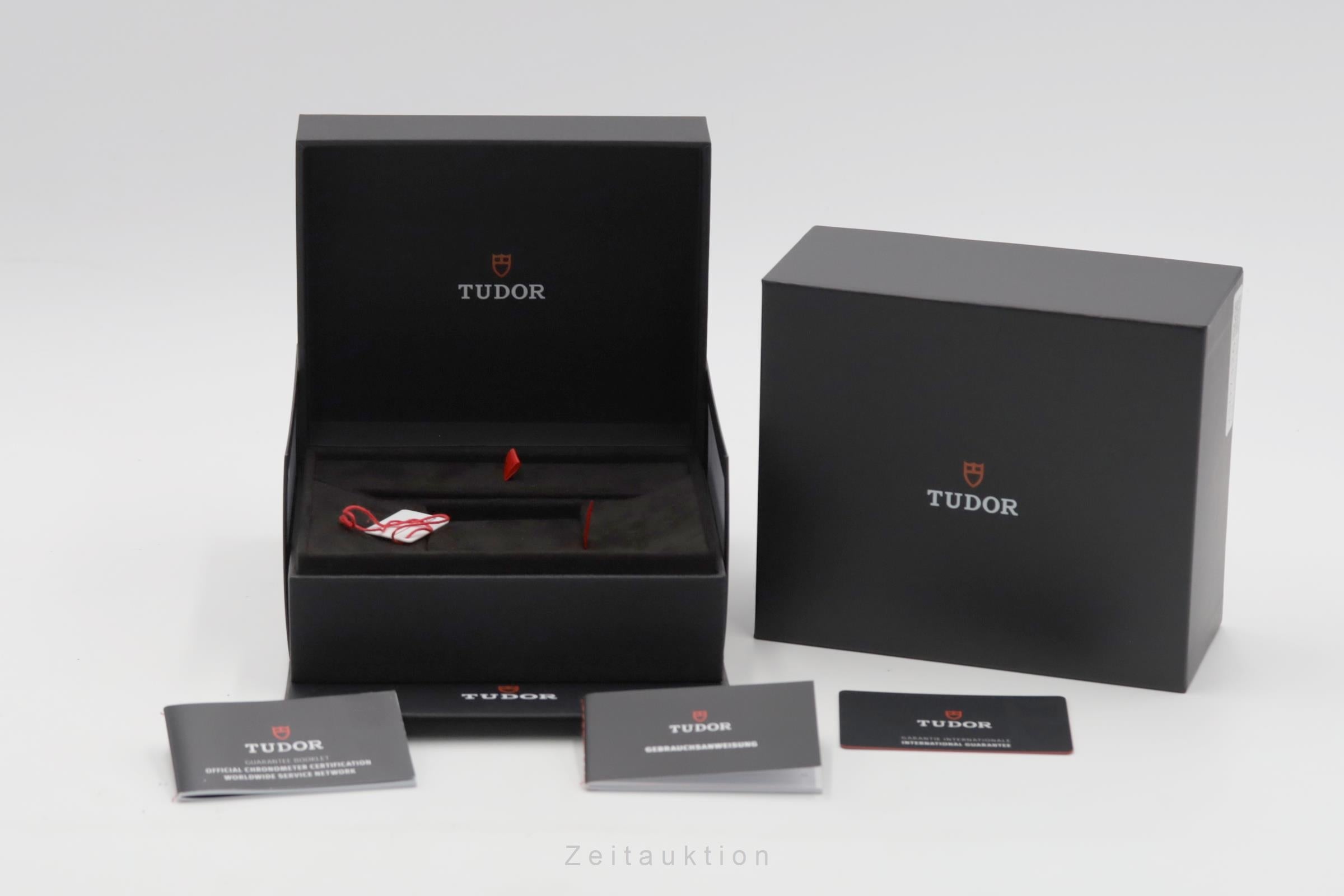 Tudor Black Bay steel automatic Kal. MT 5402 Ref. M79030N-0003
