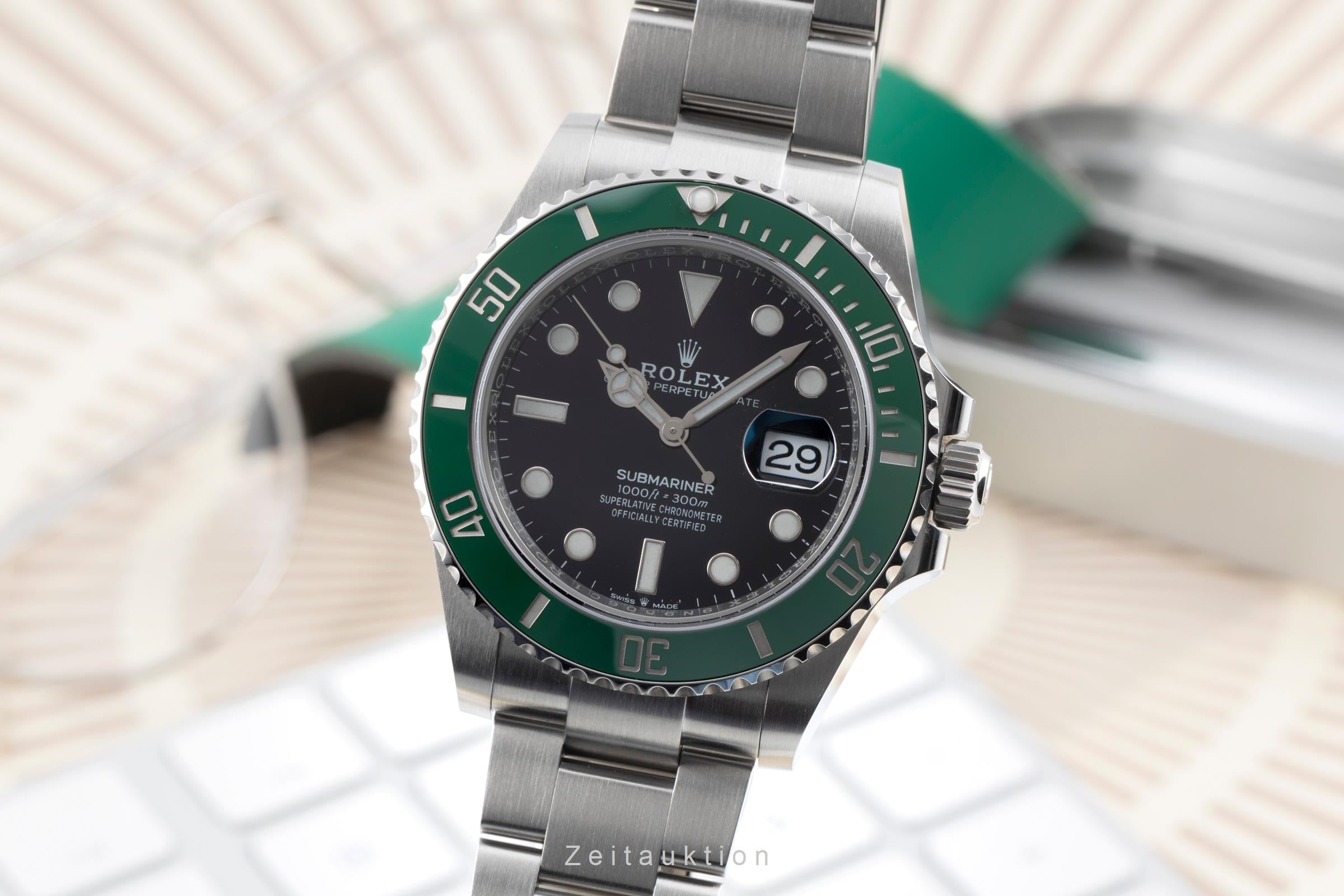 Rolex Submariner Date "Starbucks" Herrenuhr Oyster Perpetual 126610LV B&P 2023 [2507332]