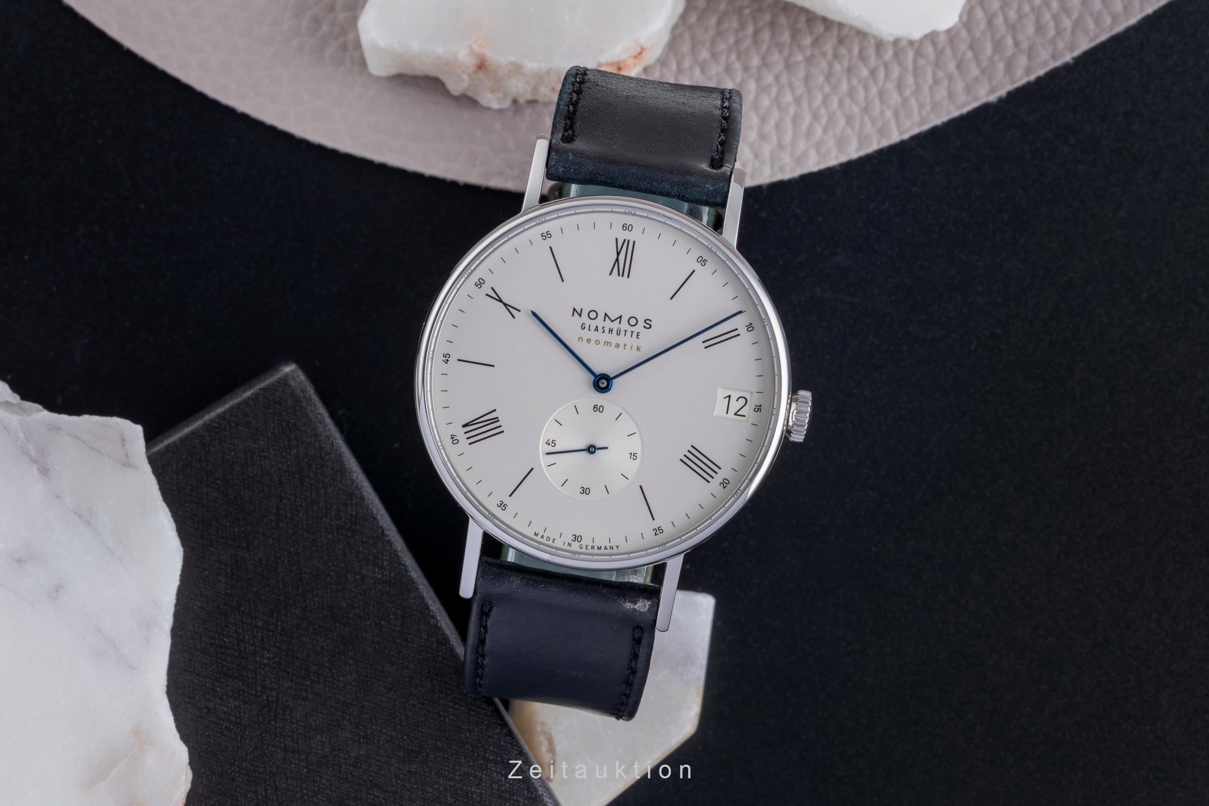 Nomos Neomatik Stahl Automatik Herrenuhr Ref. 261 Box Papiere 2022 [2507339]