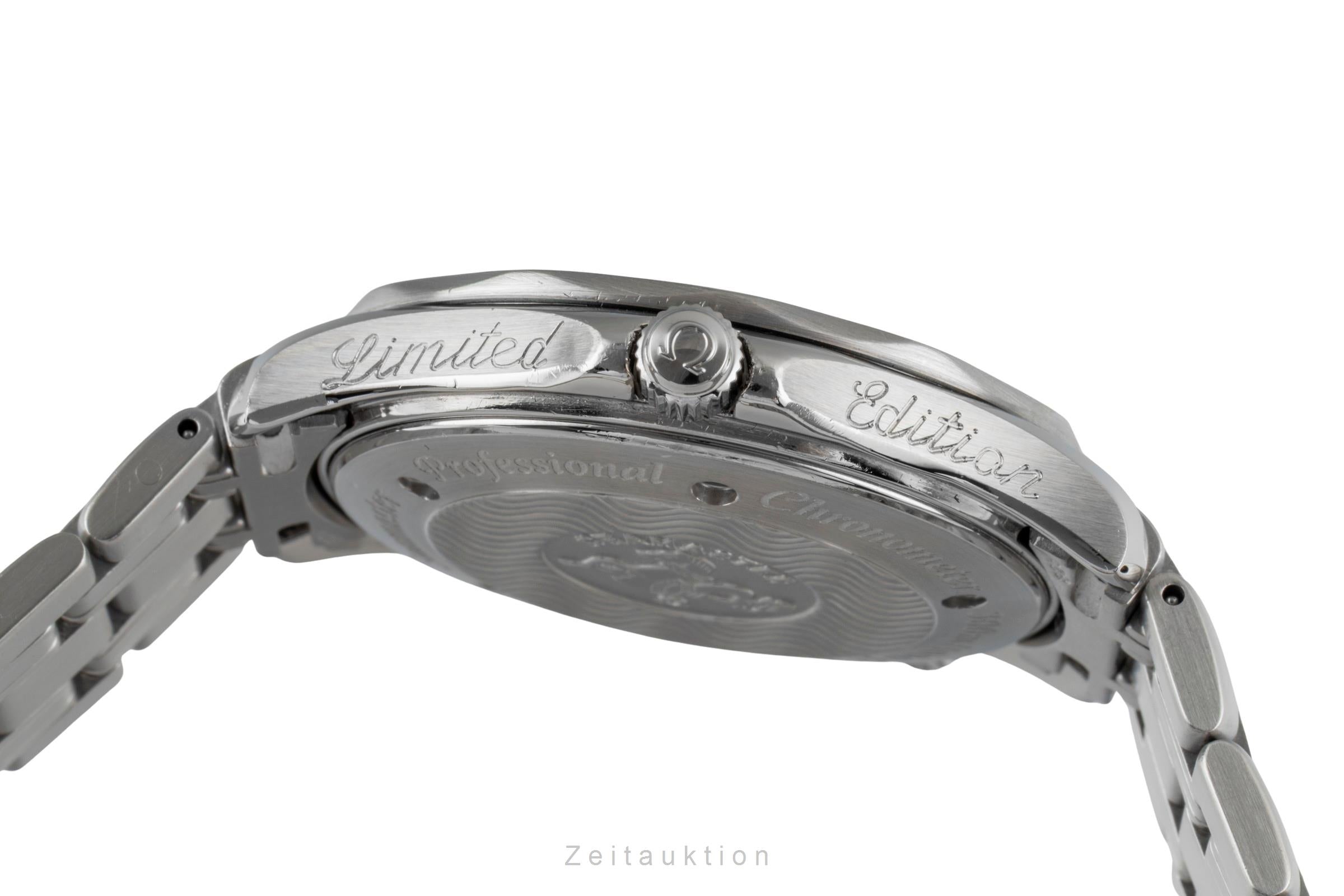 Omega Seamaster steel / white gold automatic men's watch 2533.50.00 Limited  [2507430]