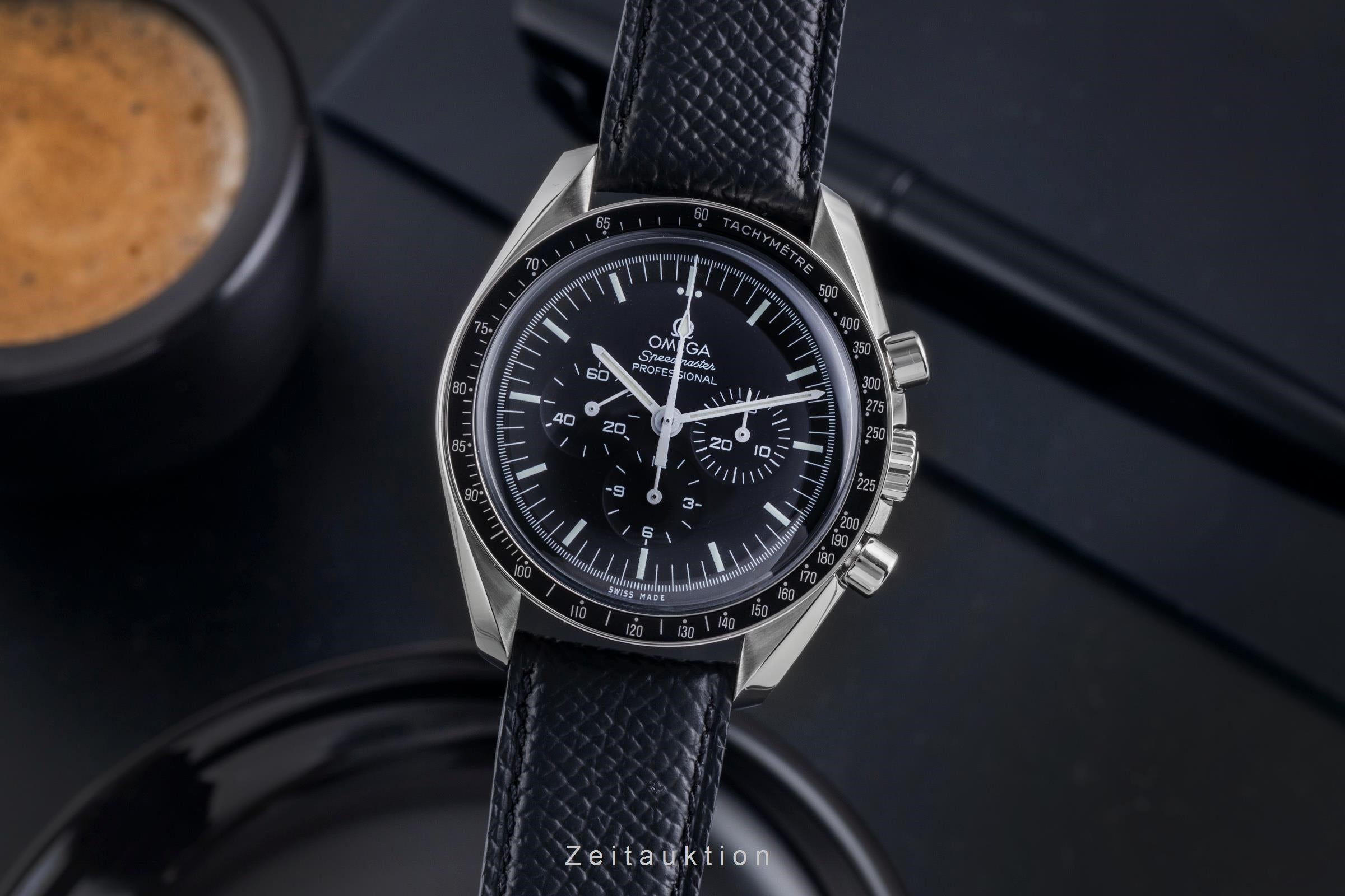 Omega Speedmaster Moonwatch Chronograph Handaufzug Ref. 311.33.42.30.01.001 B&P [2507458]