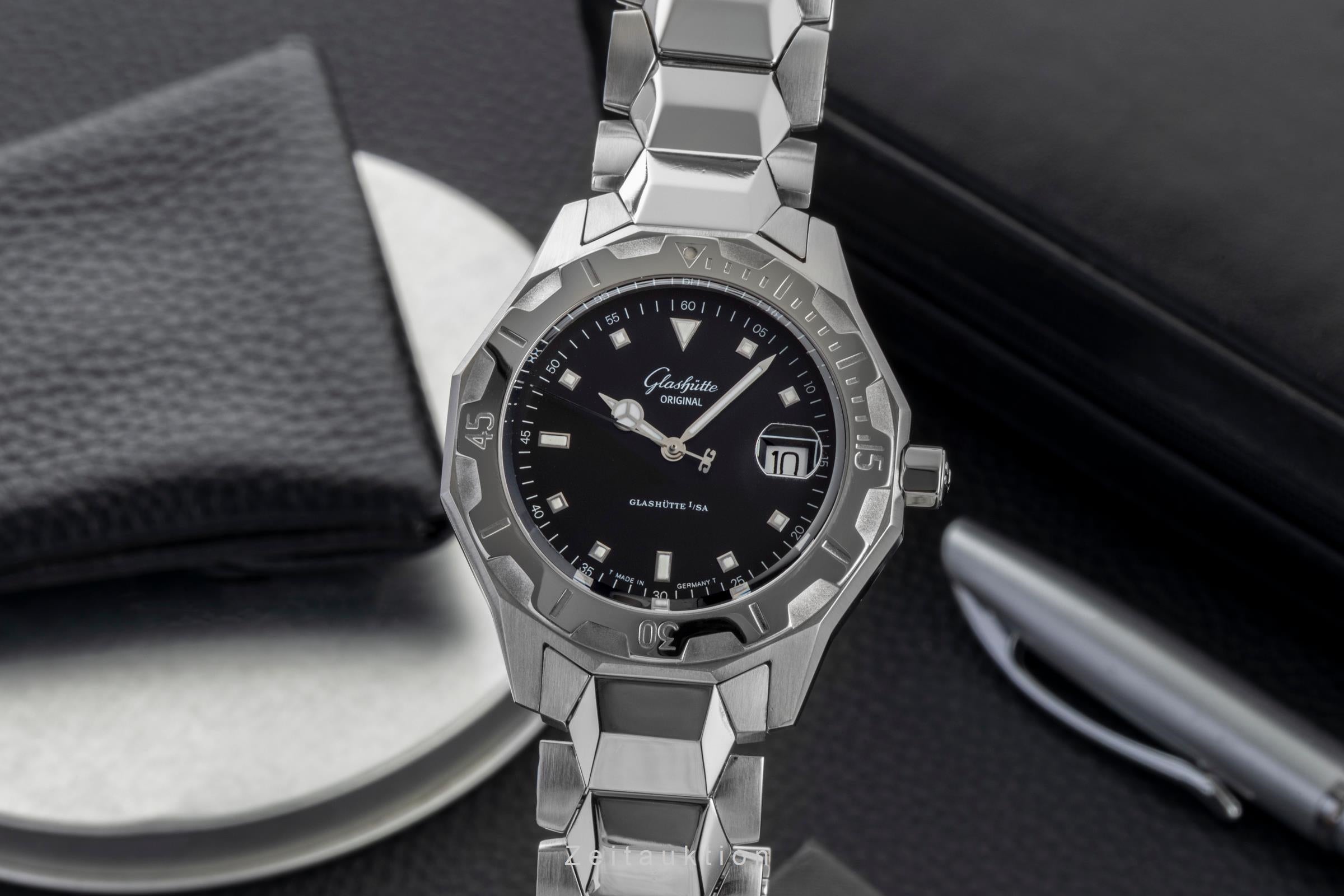 Glashütte Sport Evolution  steel automatic men's watch 1-10-33-40-81-04  [2507471]