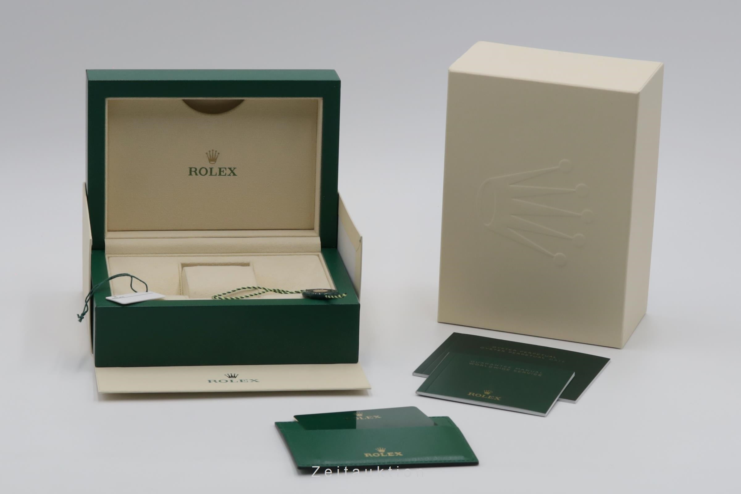 Rolex Oyster Perpetual steel automatic unisex 124200-0002  [2507491]