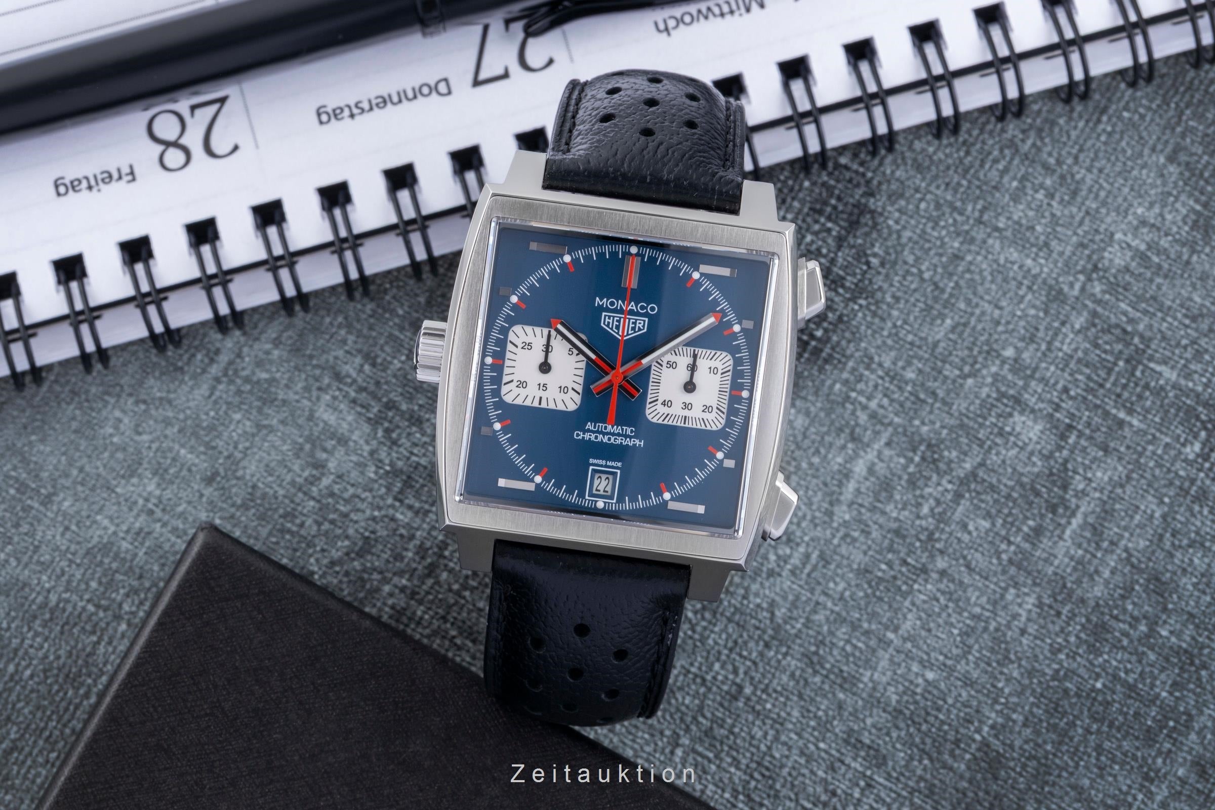 Tag Heuer Monaco chronographe acier automatique montre pour hommes CAW211PF.C6356 LP: 8100EUR  [2507494]