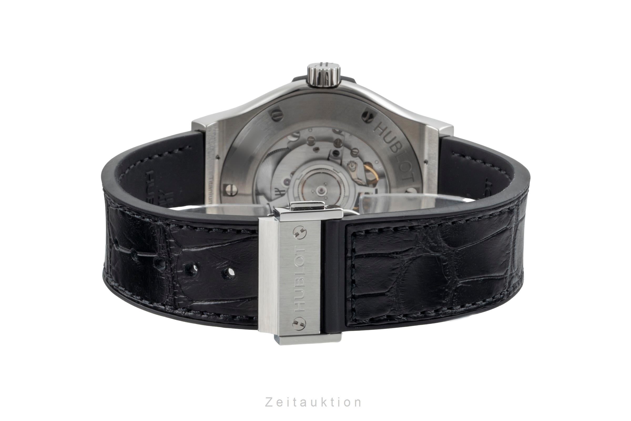 Hublot Classic Fusion titane  automatique montre pour hommes 542.NX.1171.LR  [2507510]