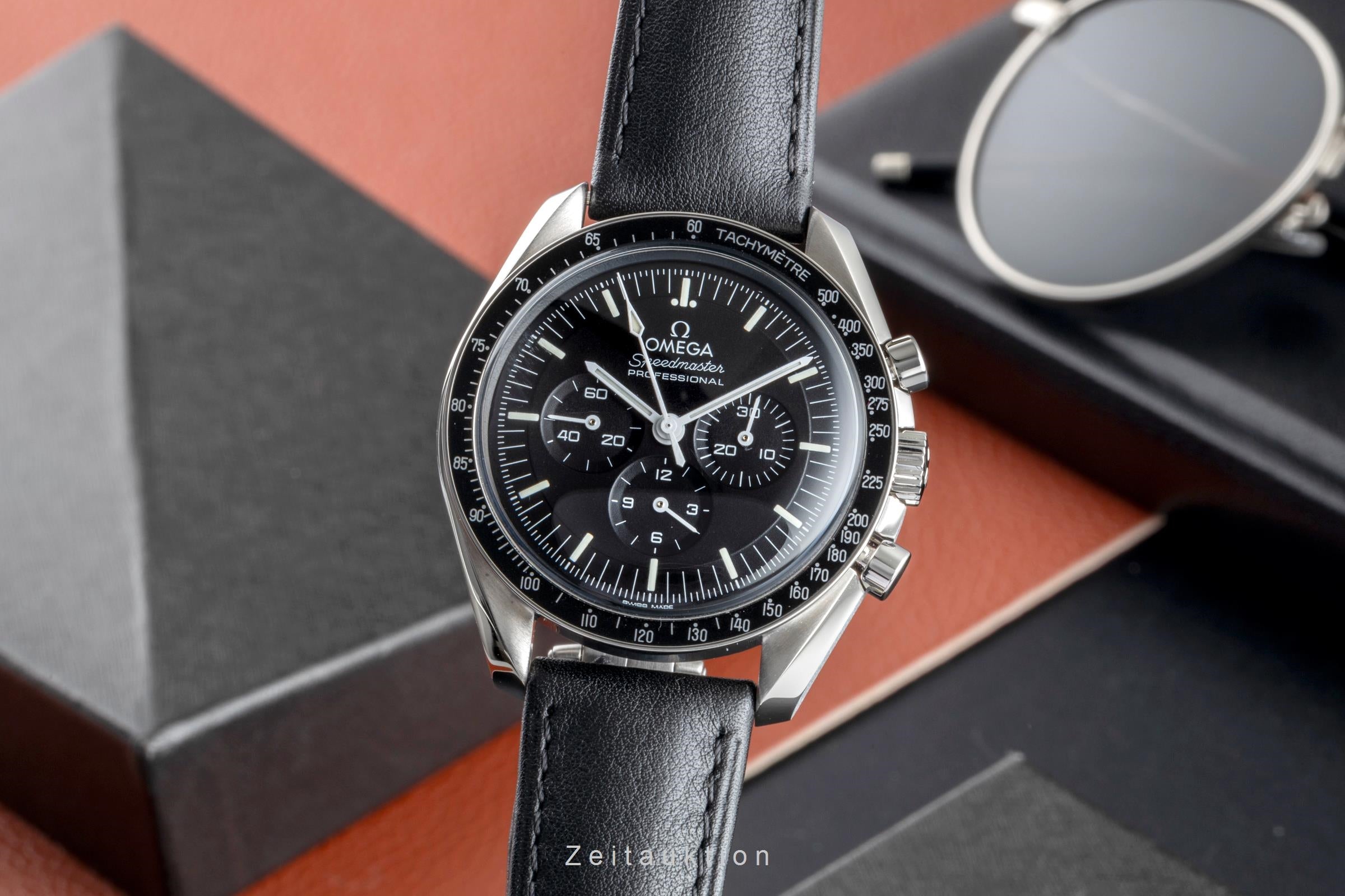 Omega Speedmaster Moonwatch chronographe acier à remontage manuel montre pour hommes 310.30.42.50.01.001 LP: 7200EUR  [2507545]