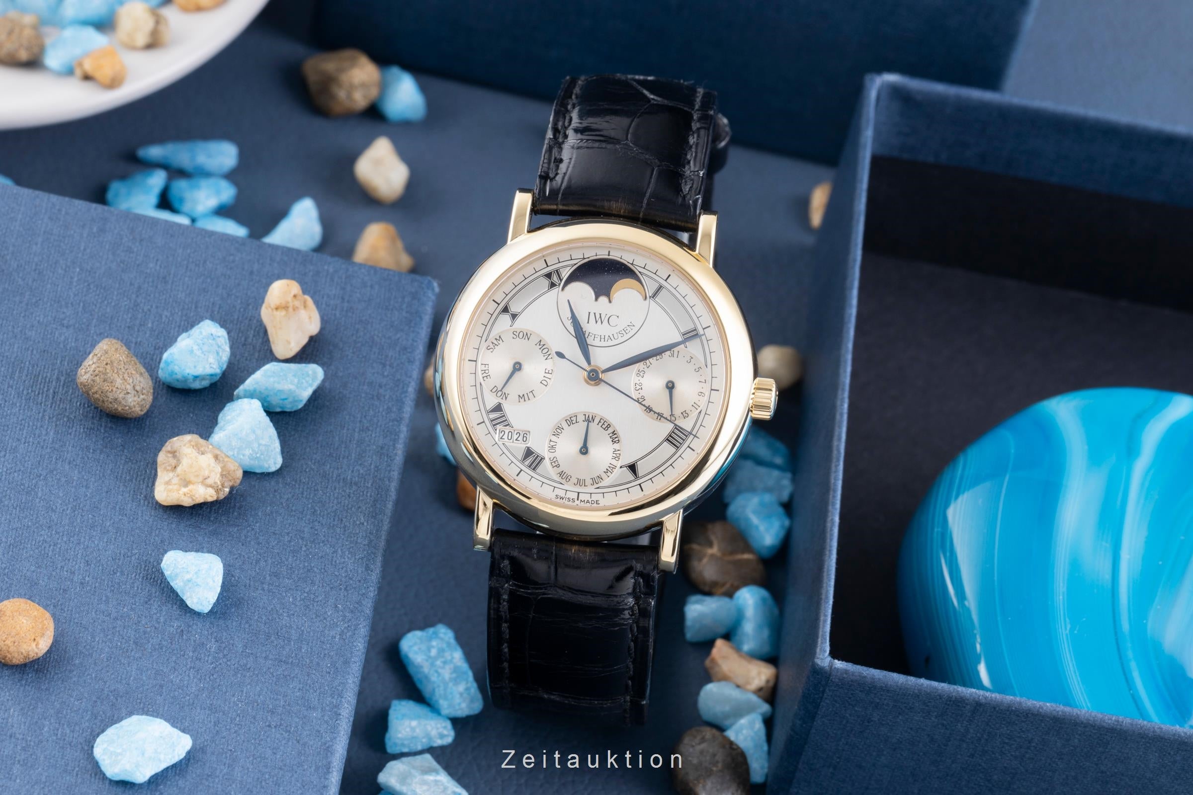 IWC Portofino Ewiger Kalender 18K (0,750) Gold Automatik Herrenuhr Ref. IW354105 [2600002]