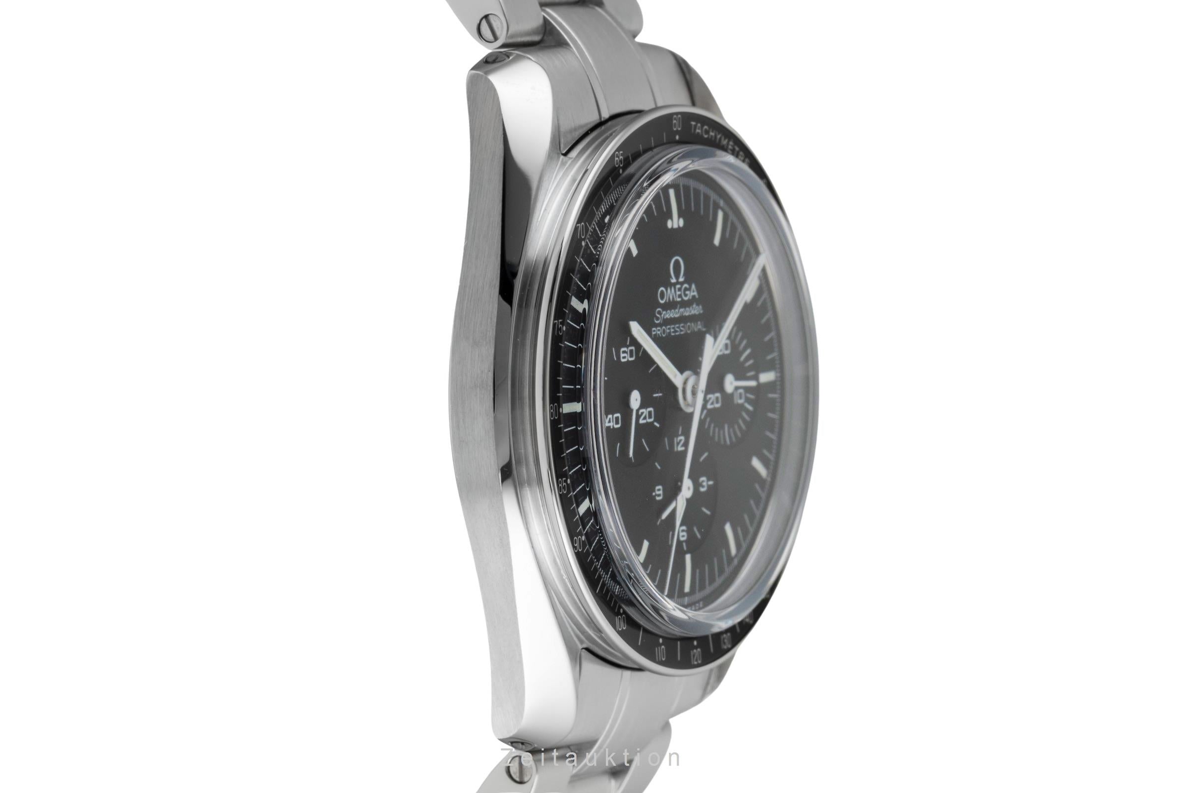 Omega Speedmaster Moonwatch chronograph steel manual winding men's watch 311.30.42.30.01.006  [2600003]