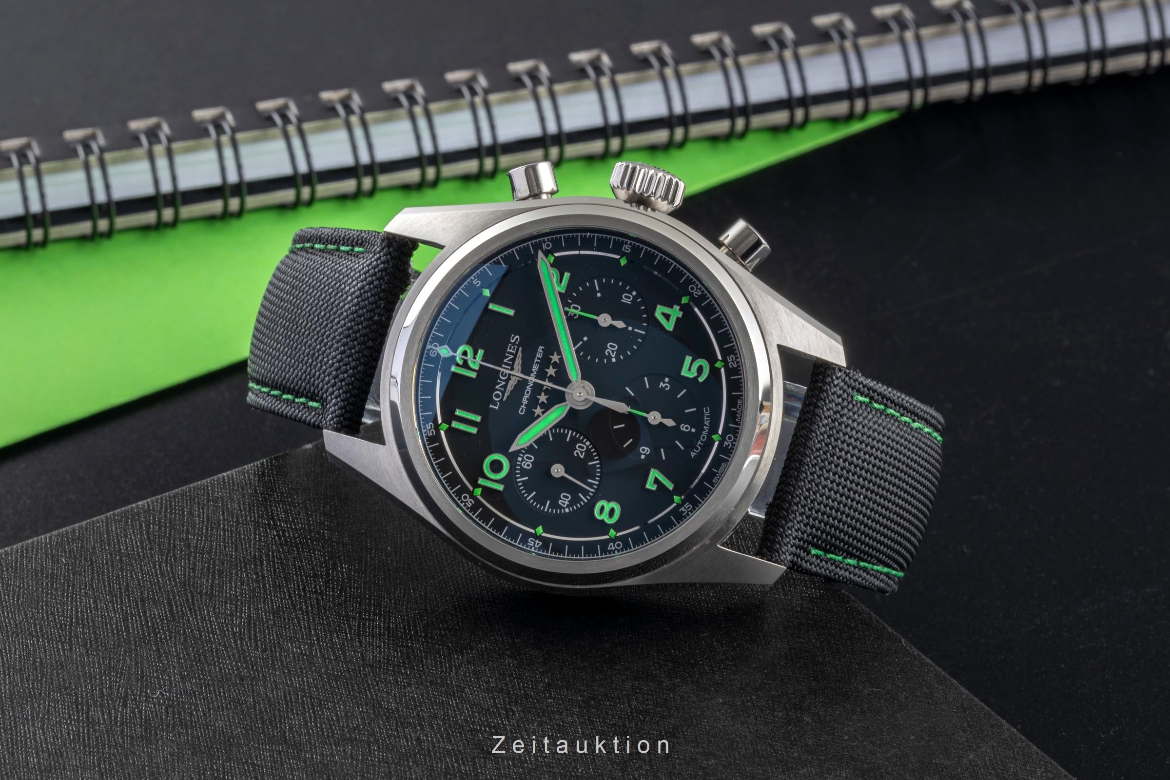 Longines Spirit chronographe titane  automatique montre pour hommes L3.829.1.53.2  [2600005]