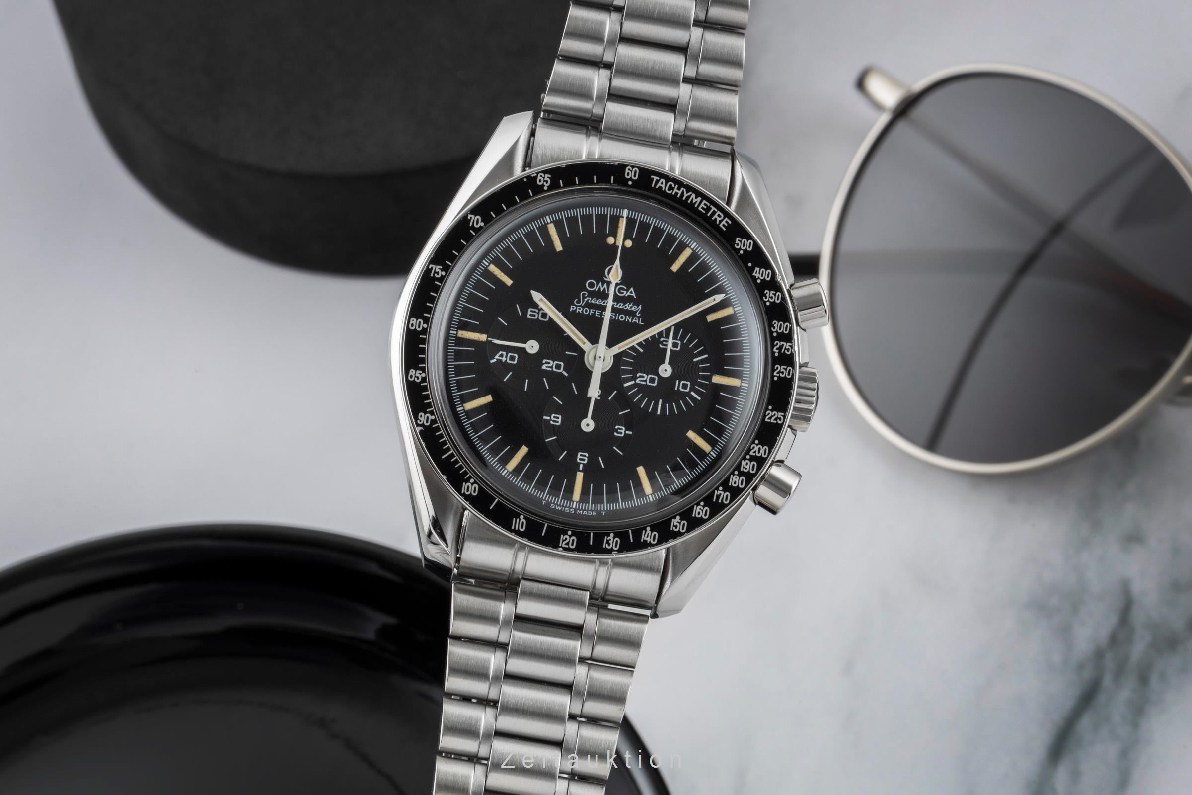 Omega Speedmaster Moonwatch chronograph steel manual winding men's watch 3590.50.00  [2600014]