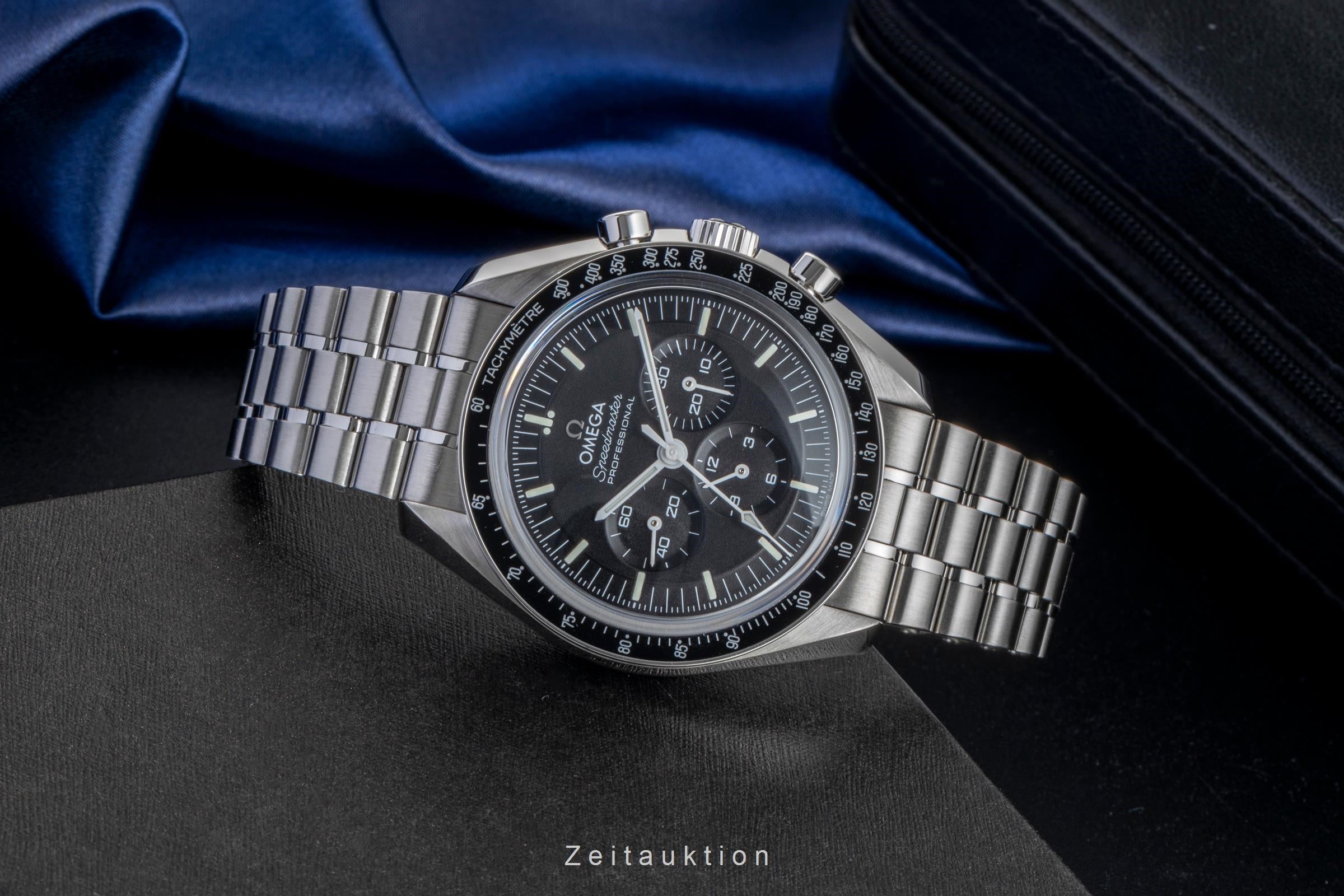 Omega Speedmaster Moonwatch chronograph steel manual winding men's watch 310.30.42.50.01.002 LP: 8700EUR  [2600017]