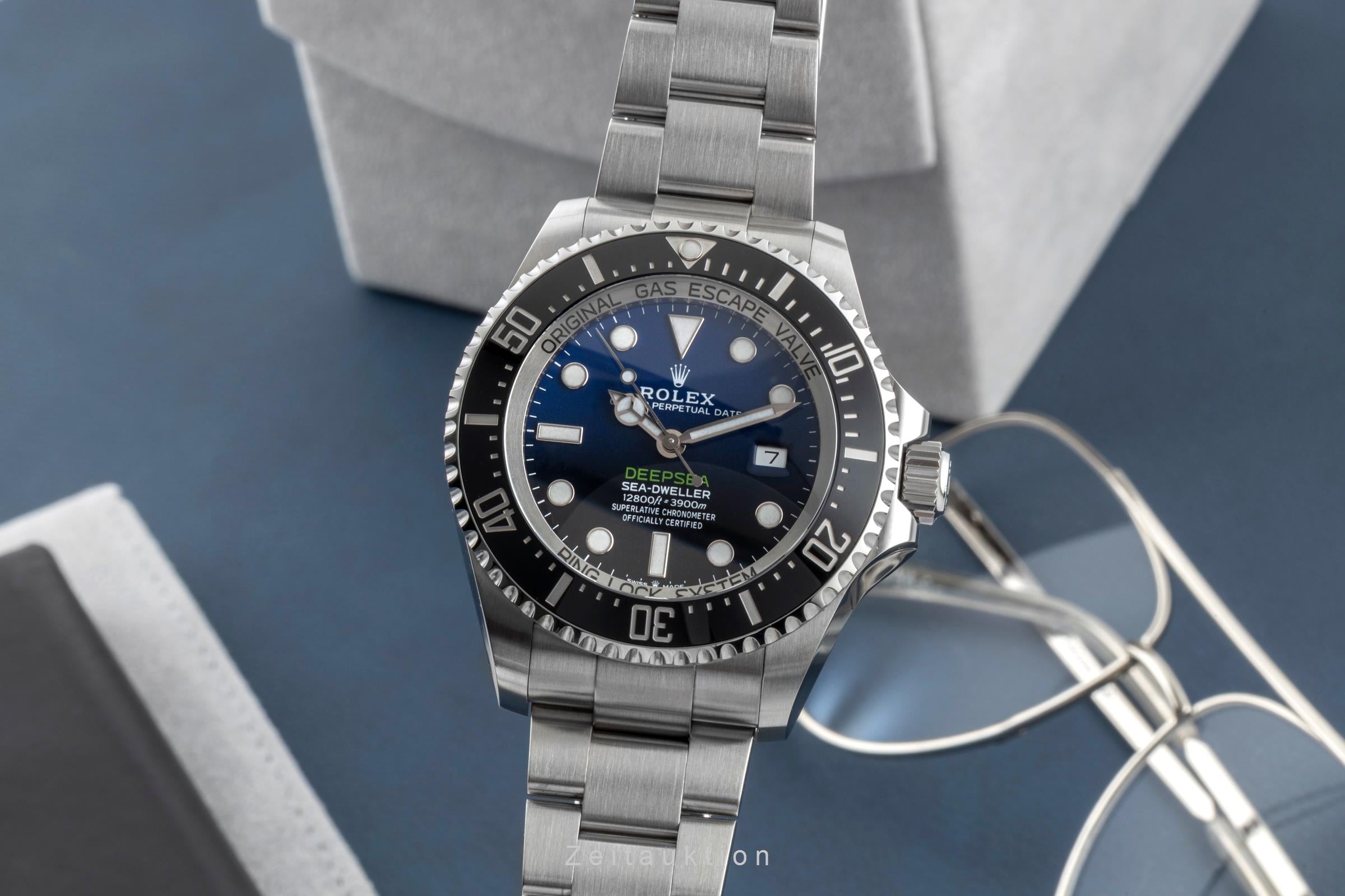 Rolex Sea-Dweller steel automatic men's watch 126660  [2600022]