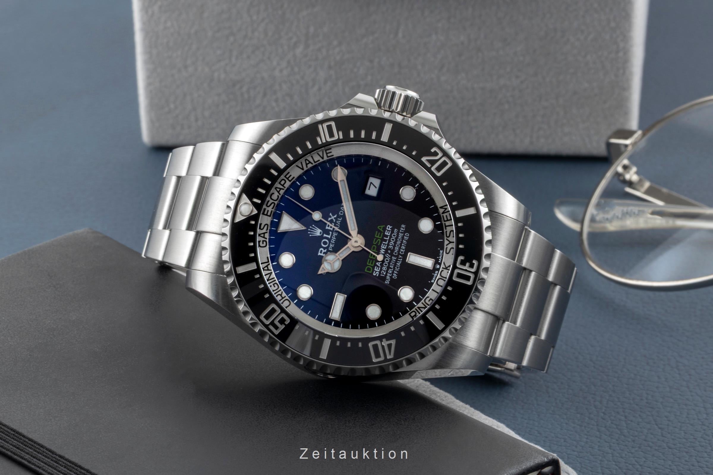 Rolex Sea-Dweller steel automatic men's watch 126660  [2600022]