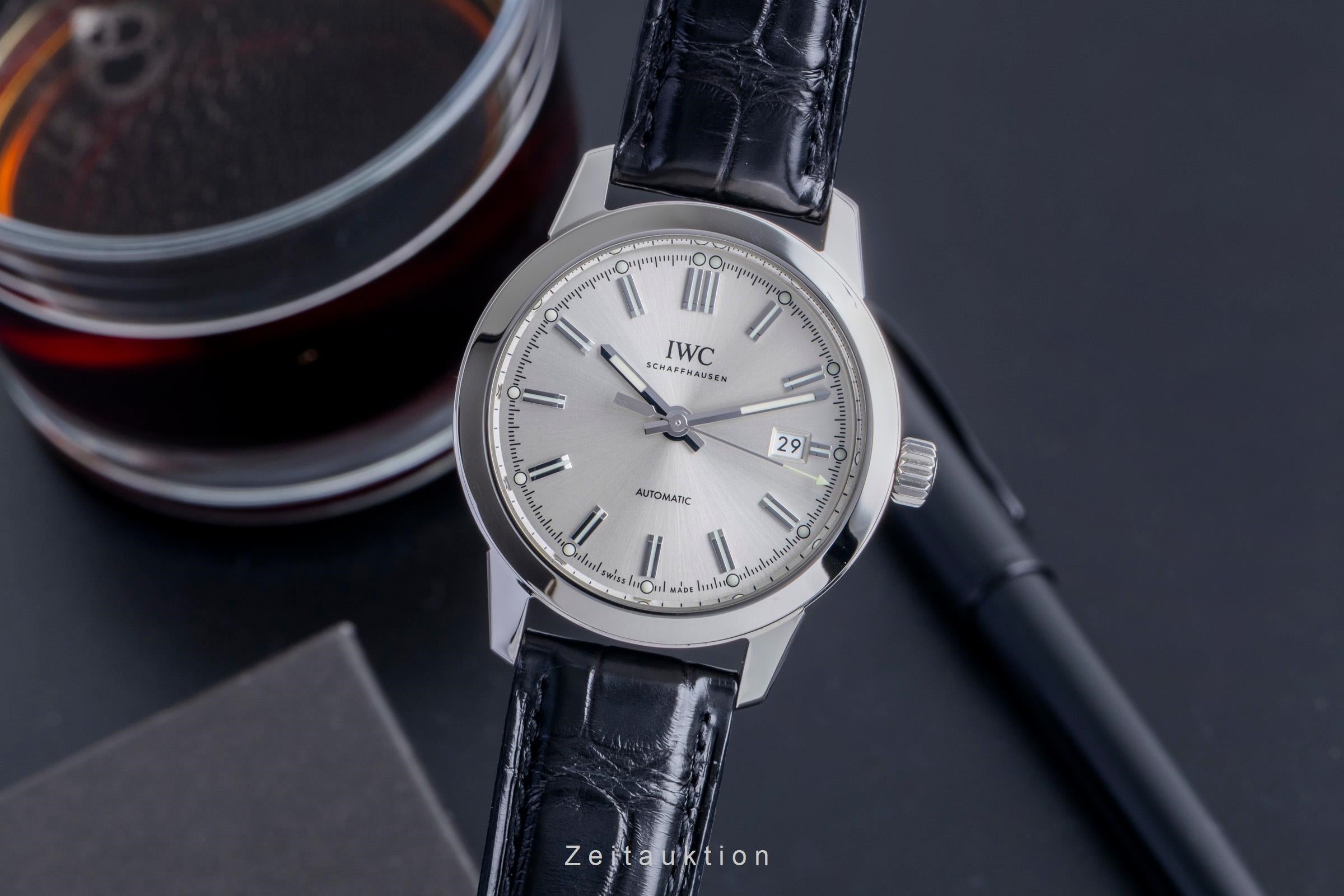 IWC Schaffhausen Ingenieur Automatik Stahl Herrenuhr Ref. IW357001 B&P 2018 [2600028]