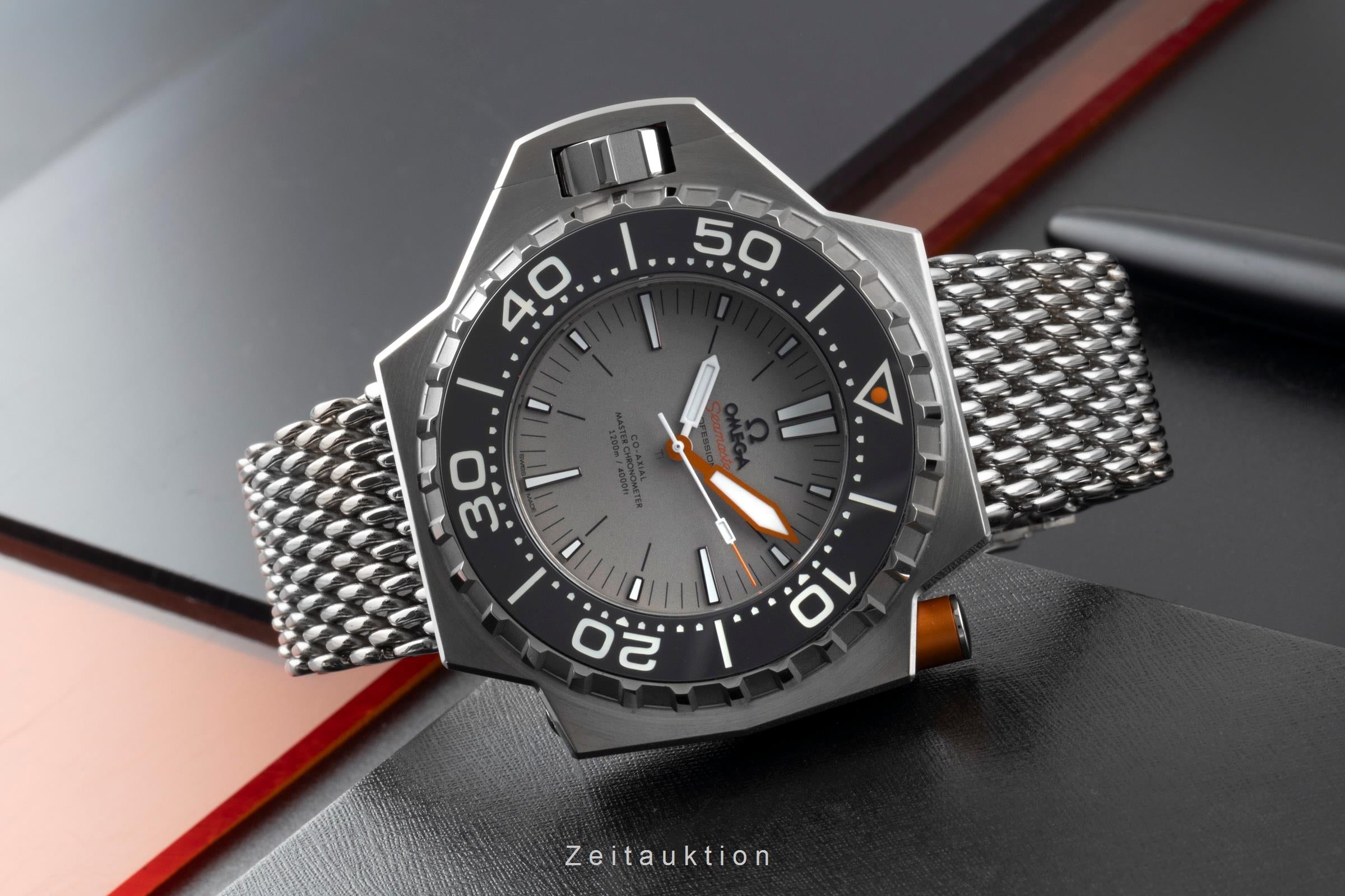 Omega Seamaster titanium automatic Kal. 8912 Ref. 227.90.55.21