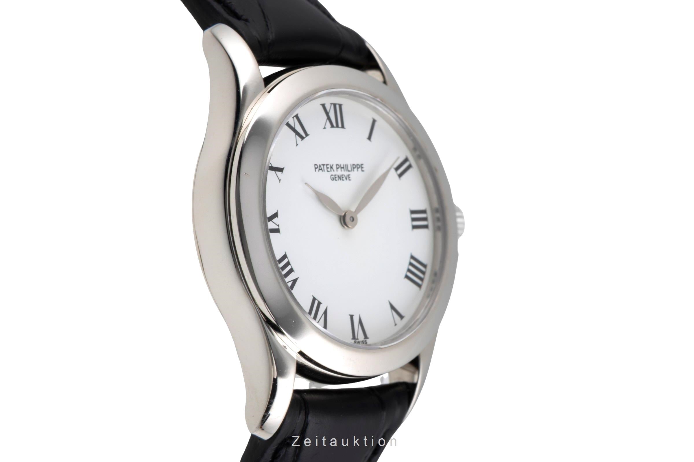 Patek Philippe Calatrava or blanc 18 ct à remontage manuel montre pour femmes 4905  [2600110]