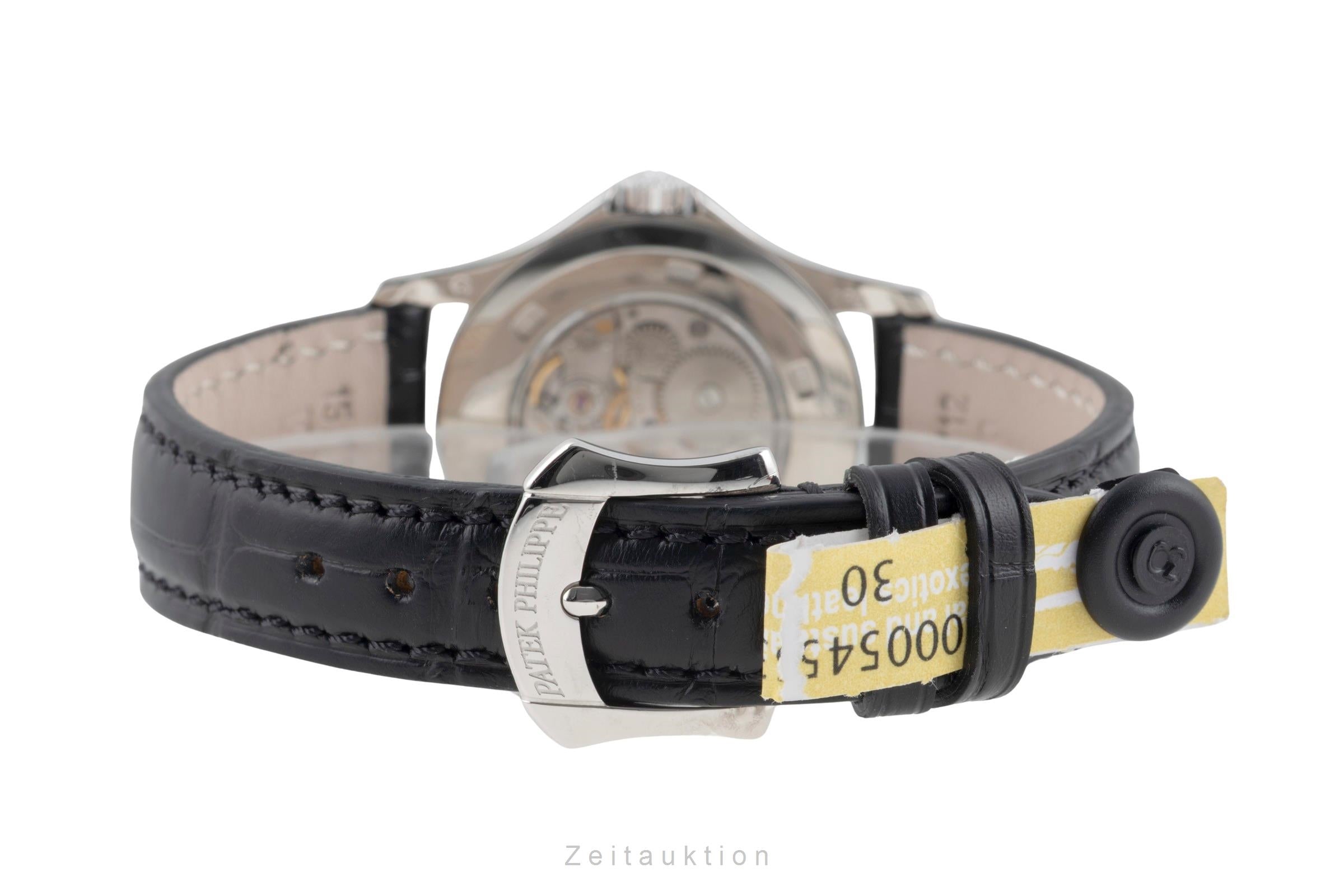 Patek Philippe Calatrava or blanc 18 ct à remontage manuel montre pour femmes 4905  [2600110]