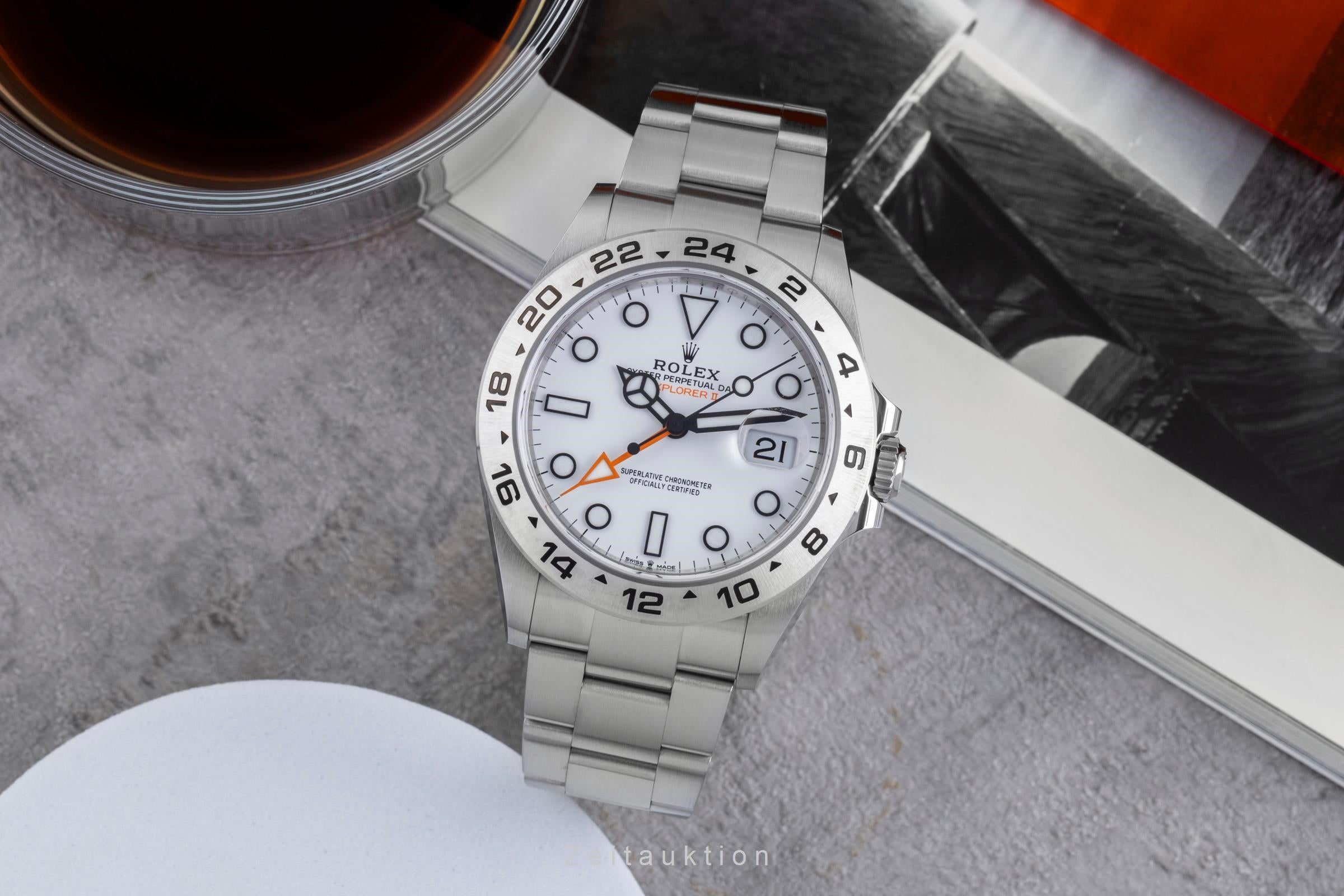 Rolex Explorer II Automatik Edelstahl Herrenuhr Ref. 226570 Box & Papiere 2024 [2600111]