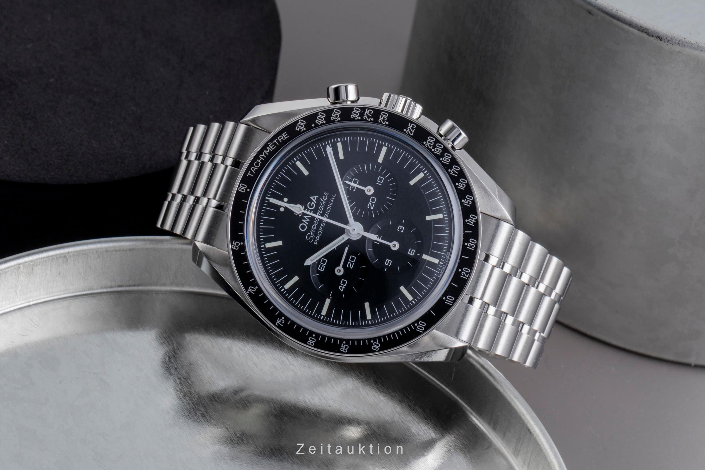 Omega Speedmaster Moonwatch Chronograph Ref. 310.30.42.50.01.002 B&P 2022 [2600138]