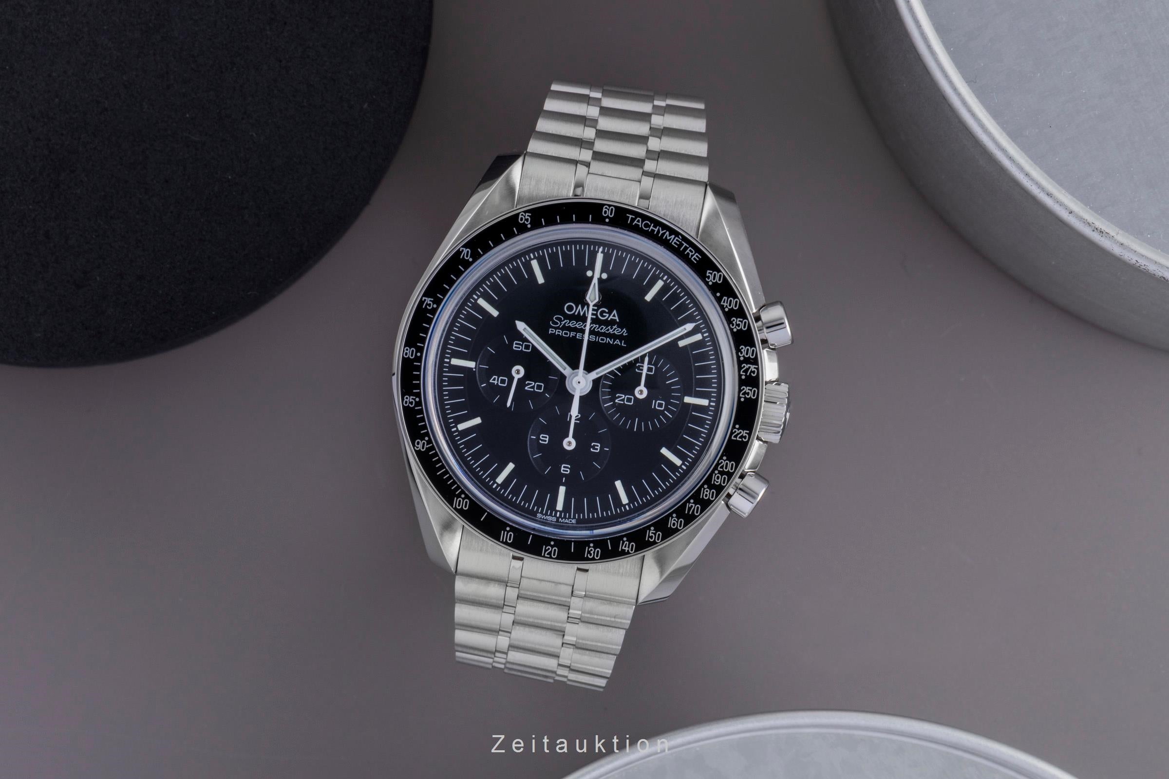 Omega Speedmaster Moonwatch Chronograph Ref. 310.30.42.50.01.002 B&P 2022 [2600138]