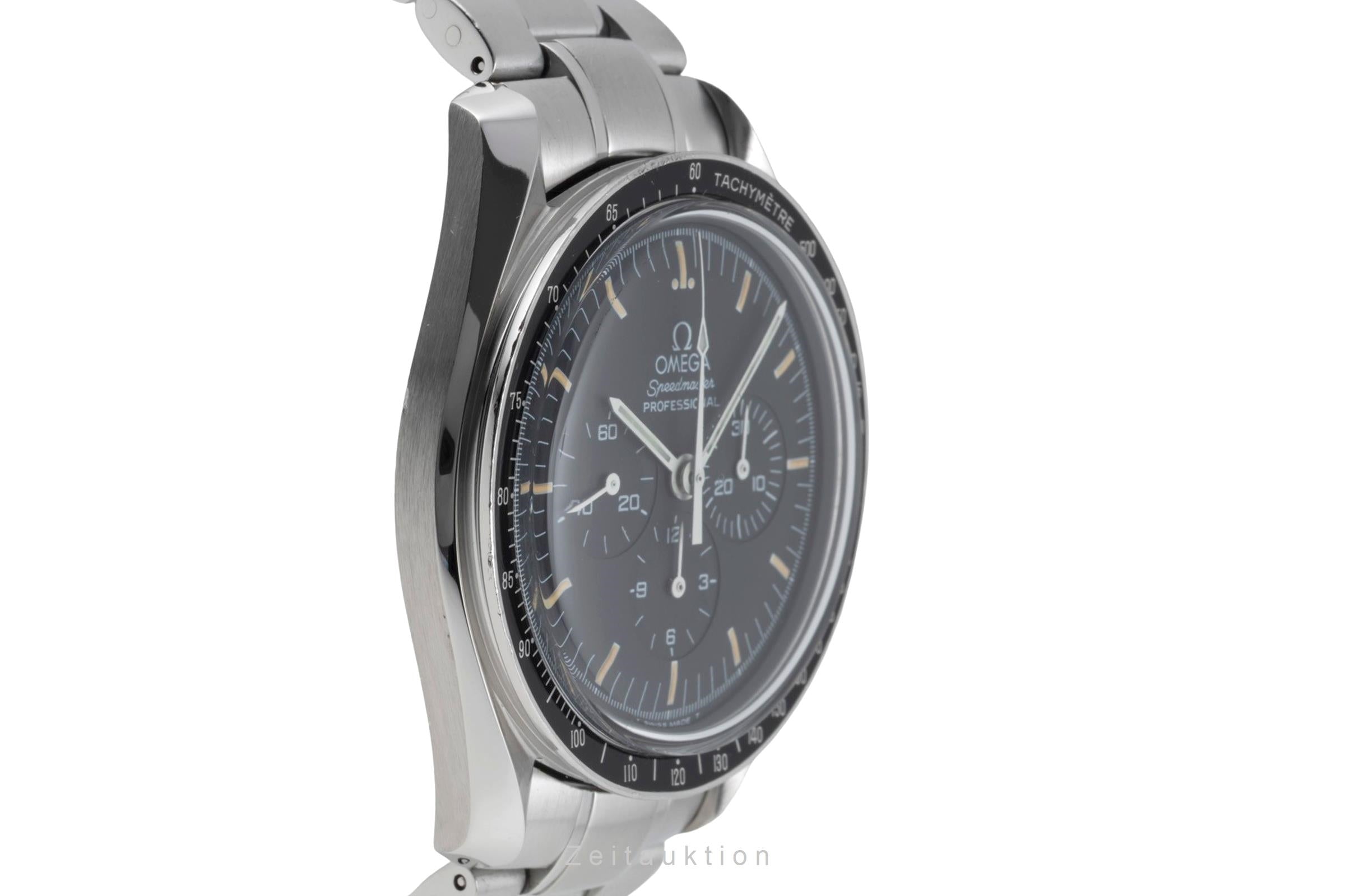 Omega Speedmaster Moonwatch chronograph steel manual winding men's watch 3592.50.00  [2600191]
