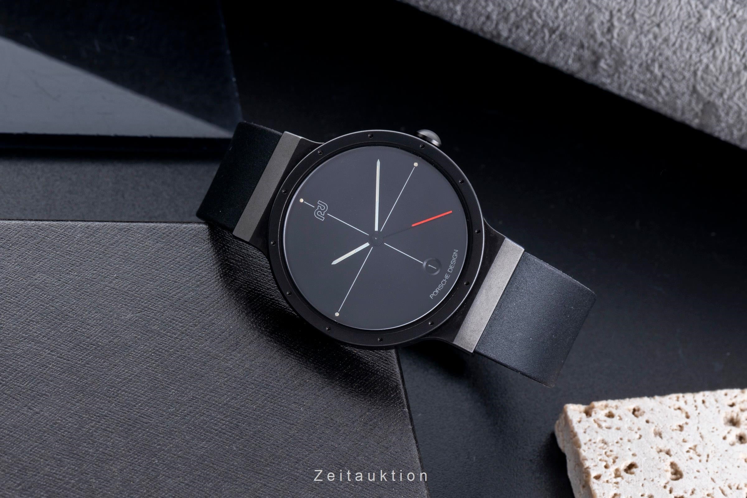 Porsche Design by IWC Titan Quarz unisex Ref. 3330 Klassiker Box  [2600221]