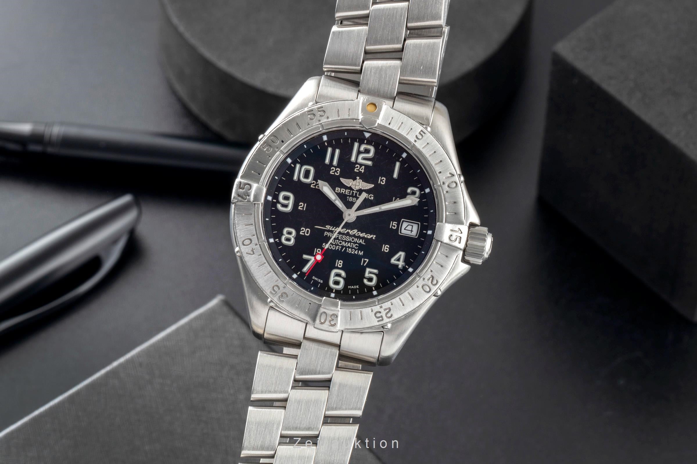 Breitling Superocean steel automatic men's watch A17345  [2600228]