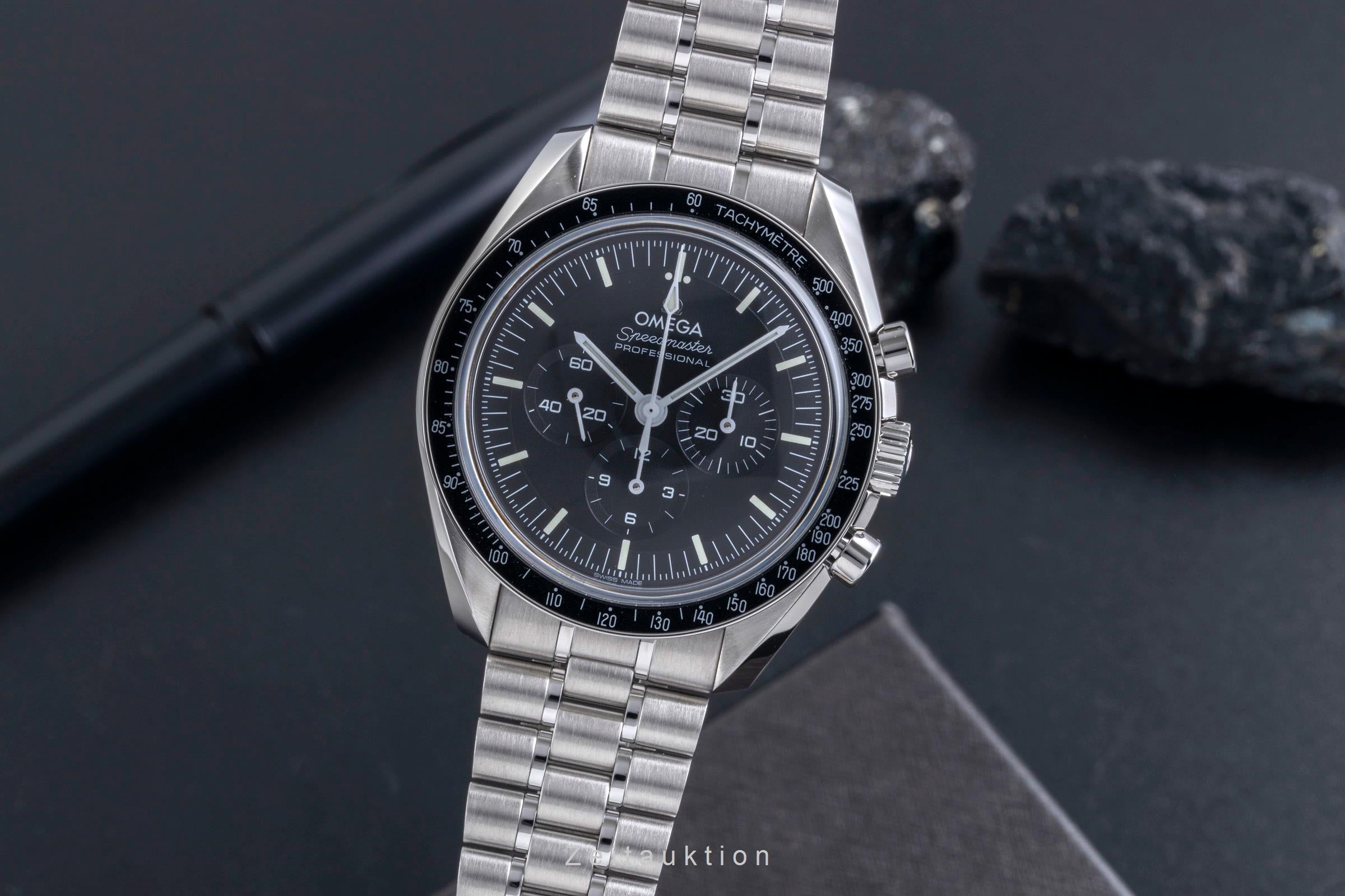 Omega Speedmaster Moonwatch chronograph steel manual winding men's watch 310.30.42.50.01.002  [2600248]