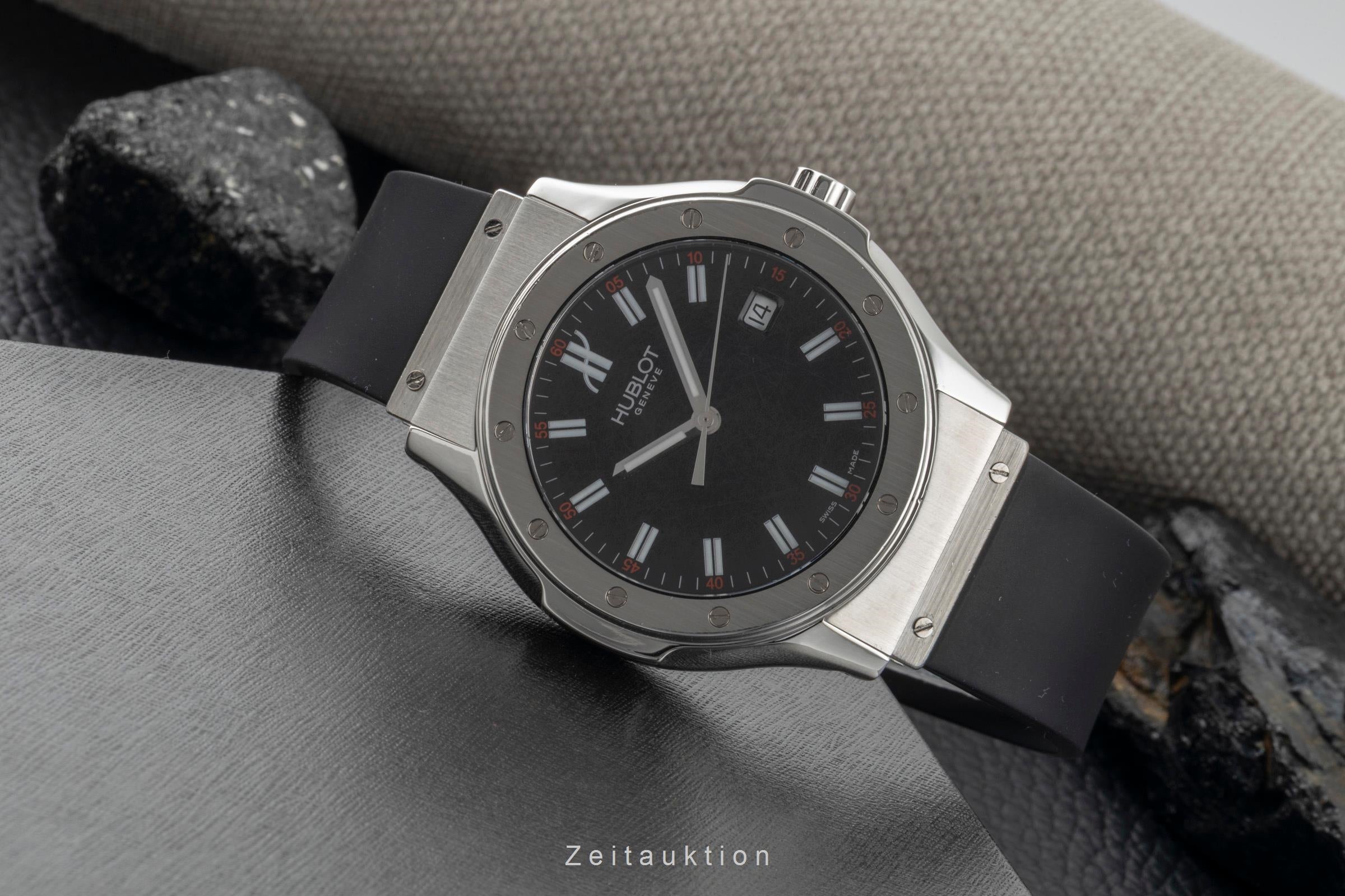 Hublot Classic Date Edelstahl Quarz Herrenuhr Ref. B.1905-1 Klassiker [2600261]